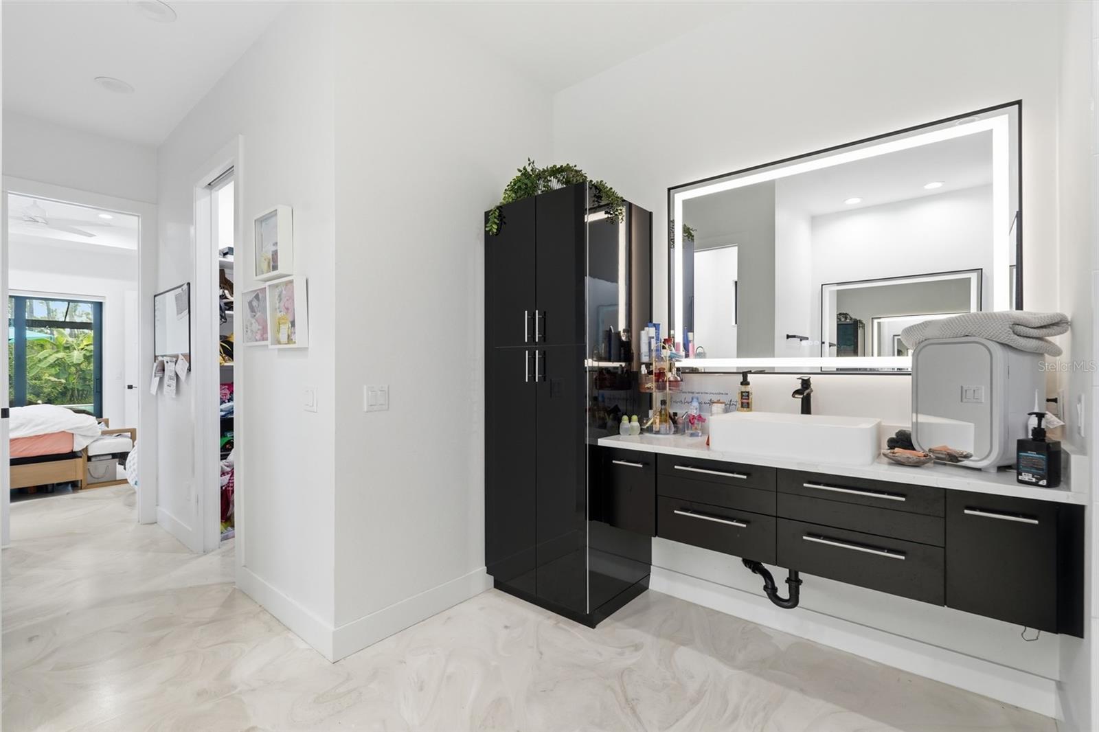 NORTH PORT CHARLOTTE ESTATES - Residential