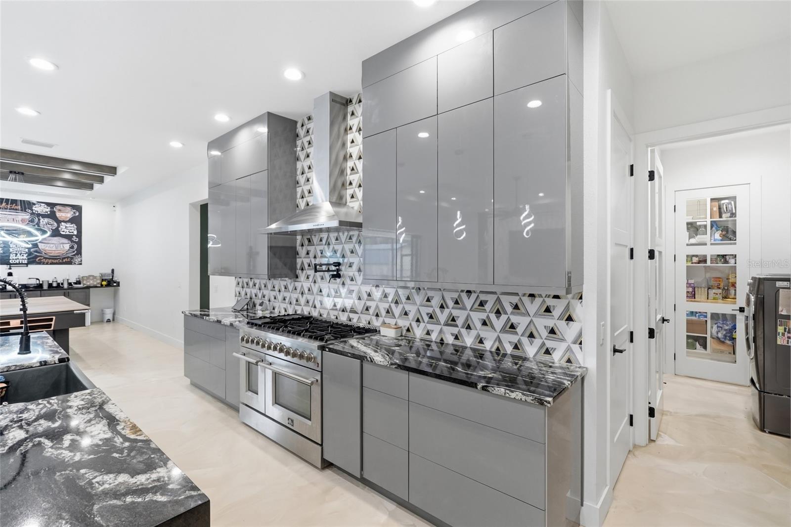NORTH PORT CHARLOTTE ESTATES - Residential
