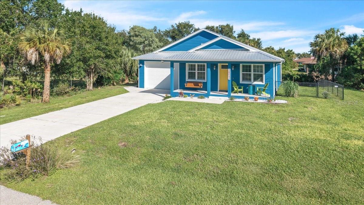 PALM SHORES - Residential