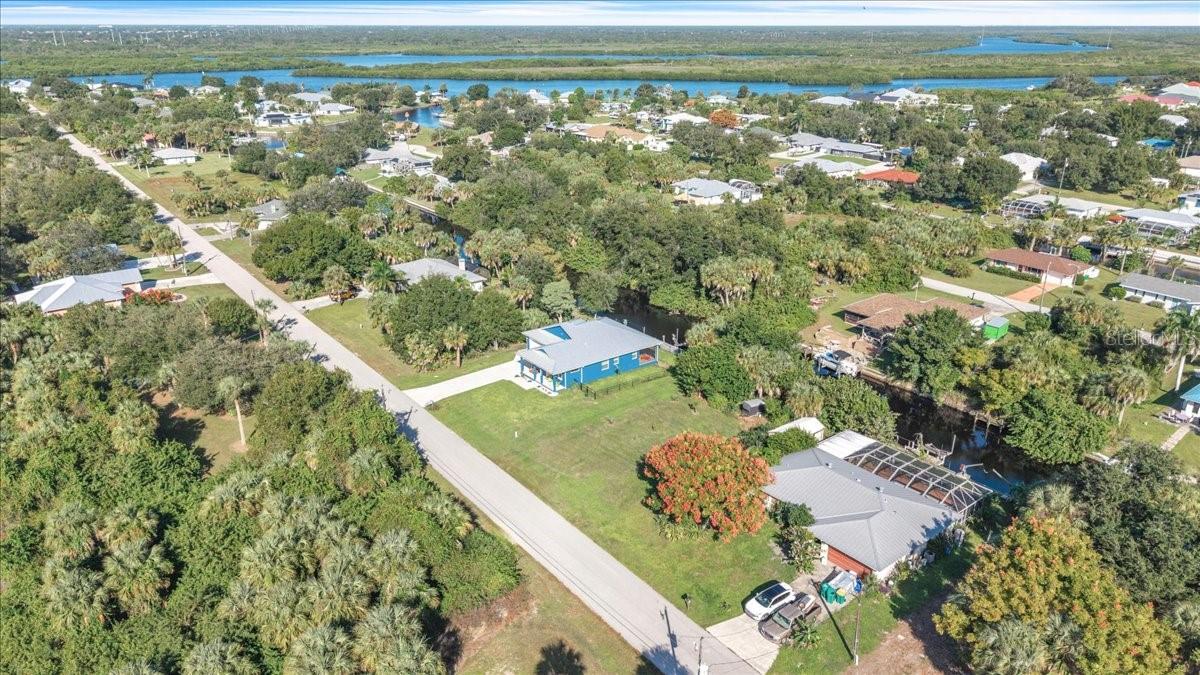 PALM SHORES - Residential