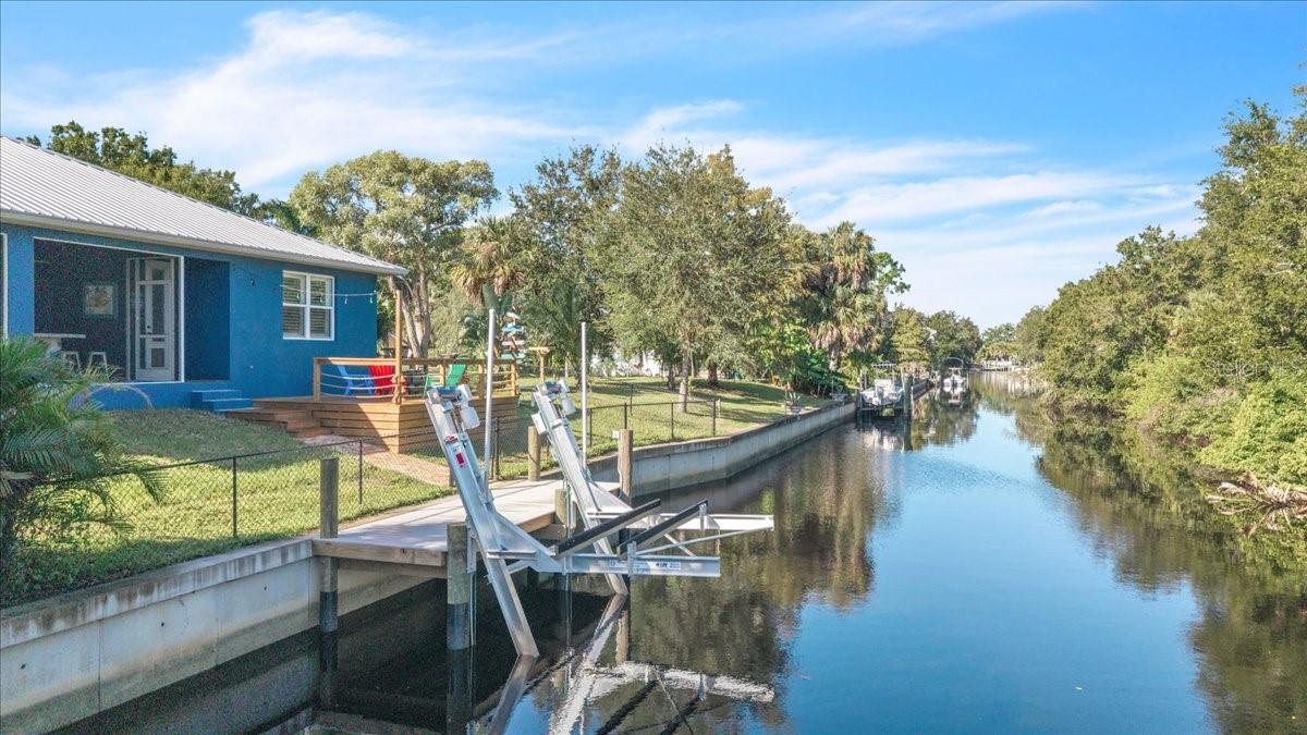 PALM SHORES - Residential