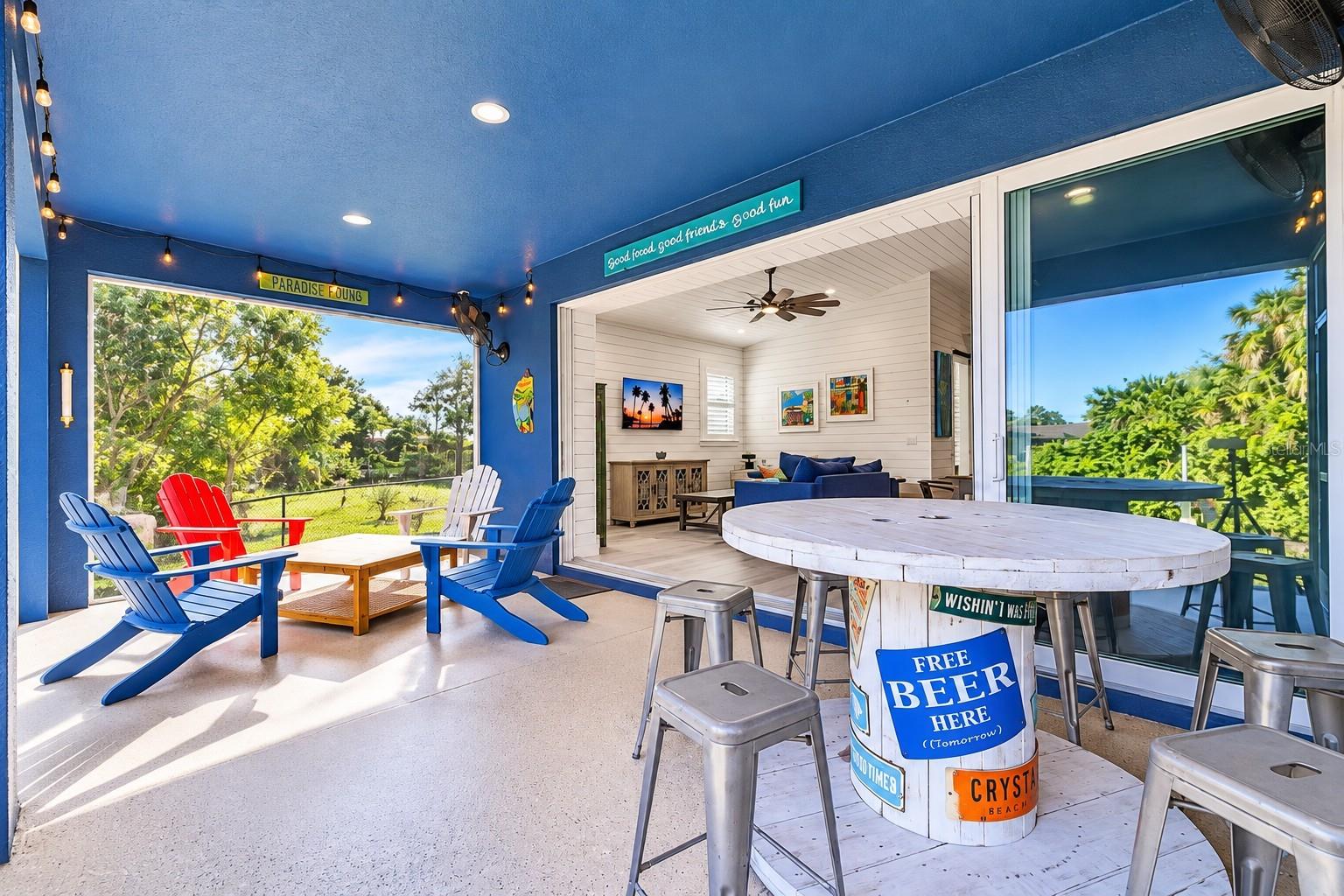 PALM SHORES - Residential