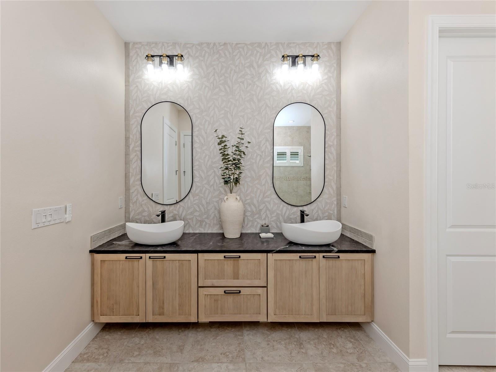 SARASOTA NATIONAL PH 3 - Residential