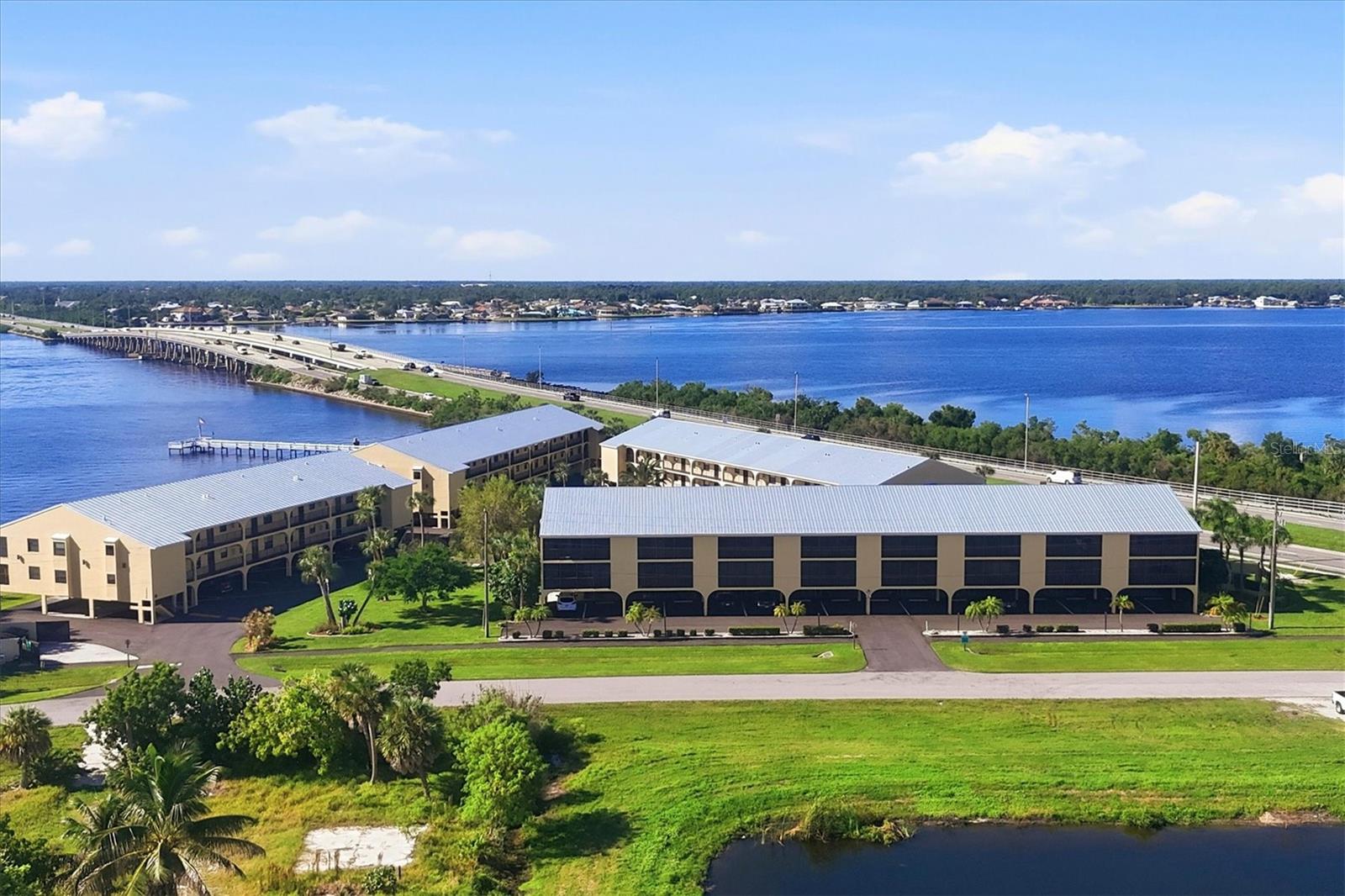 TARPON BAY PH 01 BLDG A - Residential