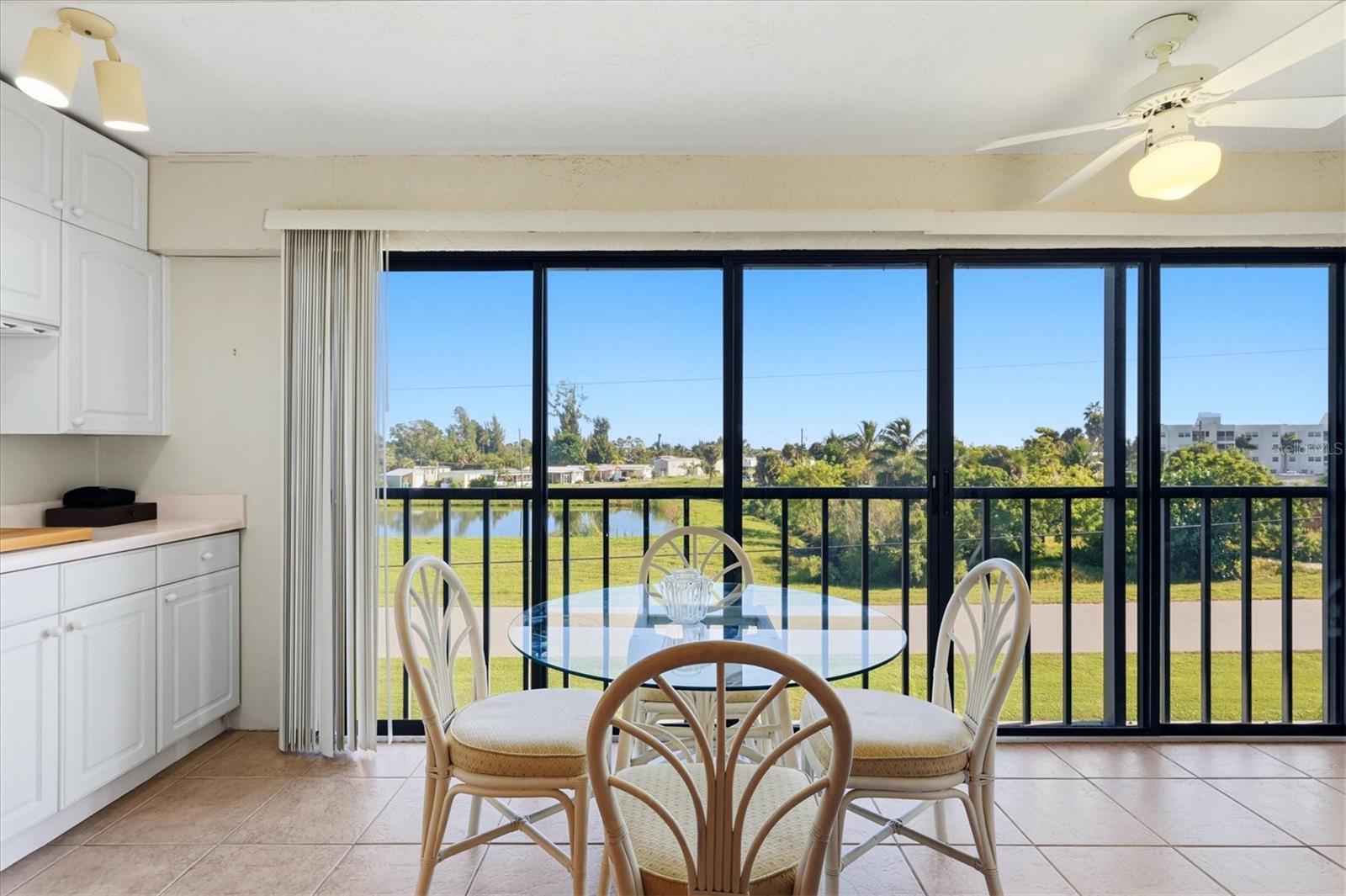 TARPON BAY PH 01 BLDG A - Residential