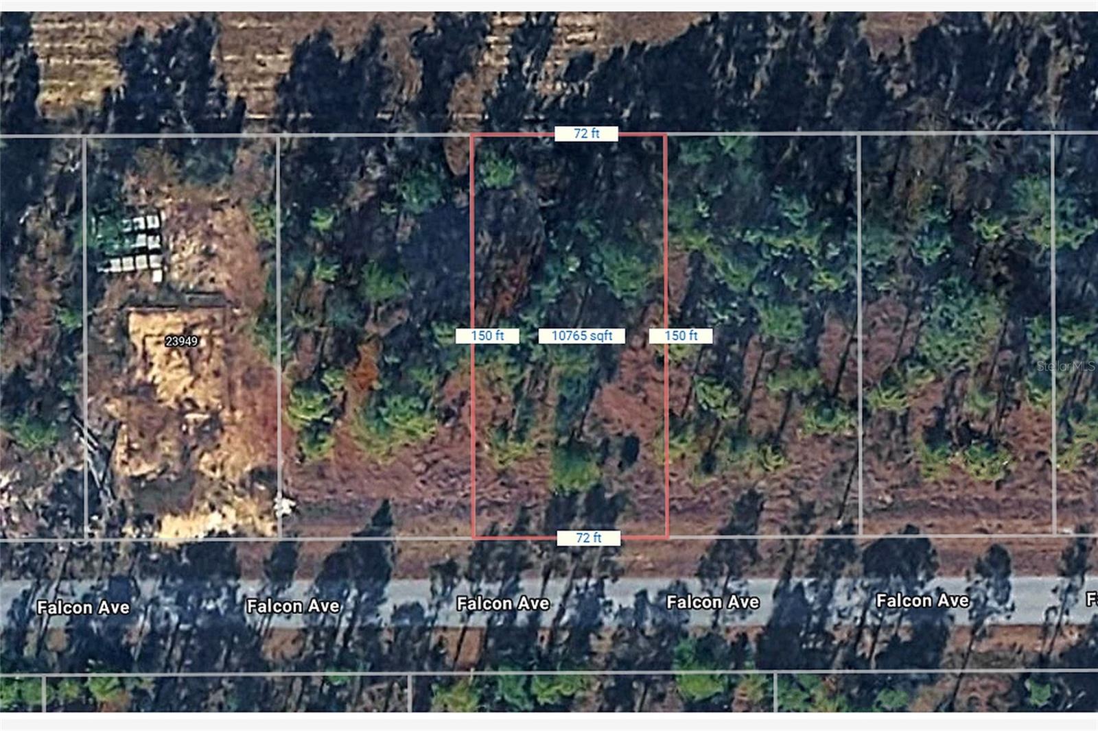 RAINBOW LAKES ESTATE - Land