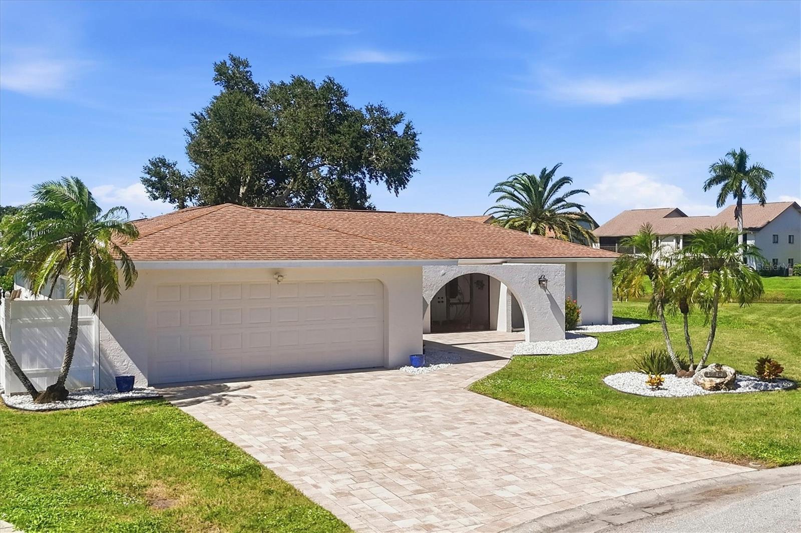 VENICE GARDENS - Residential