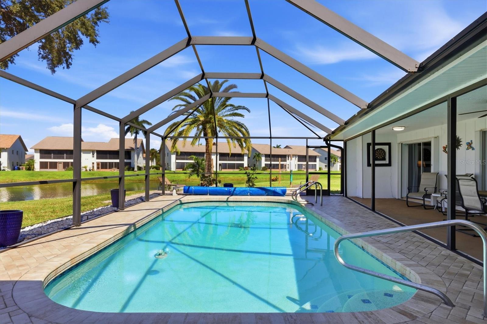 VENICE GARDENS - Residential