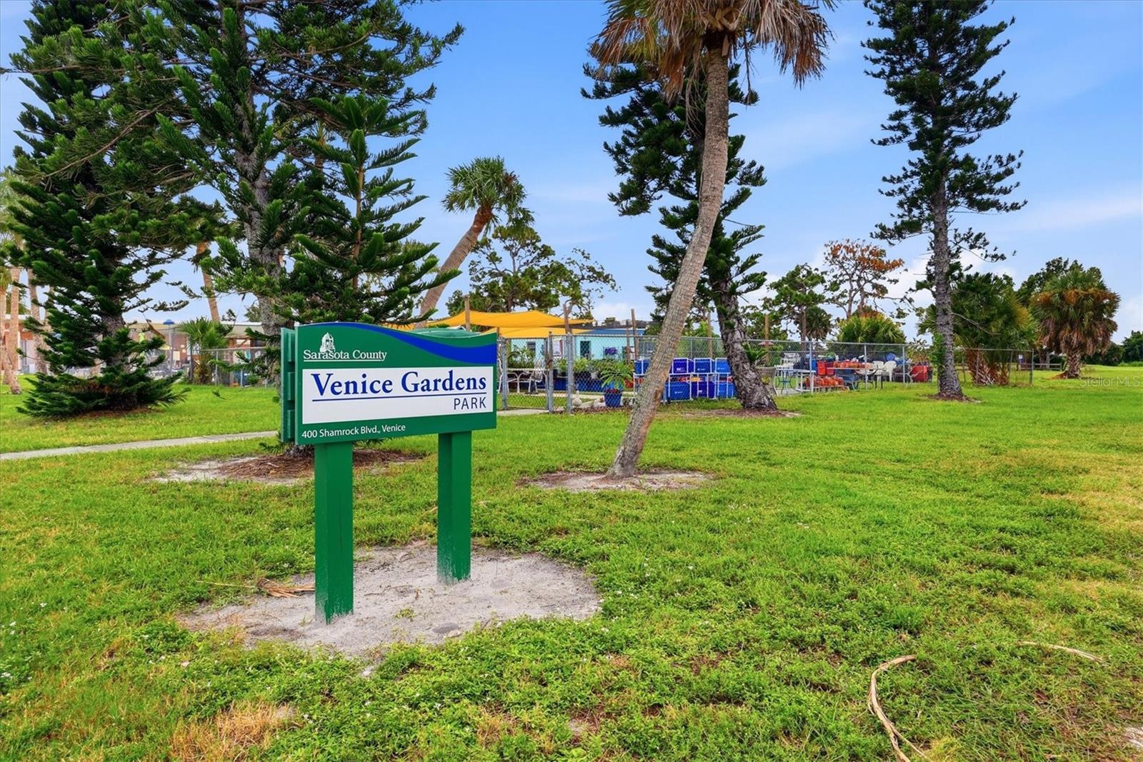 VENICE GARDENS - Residential