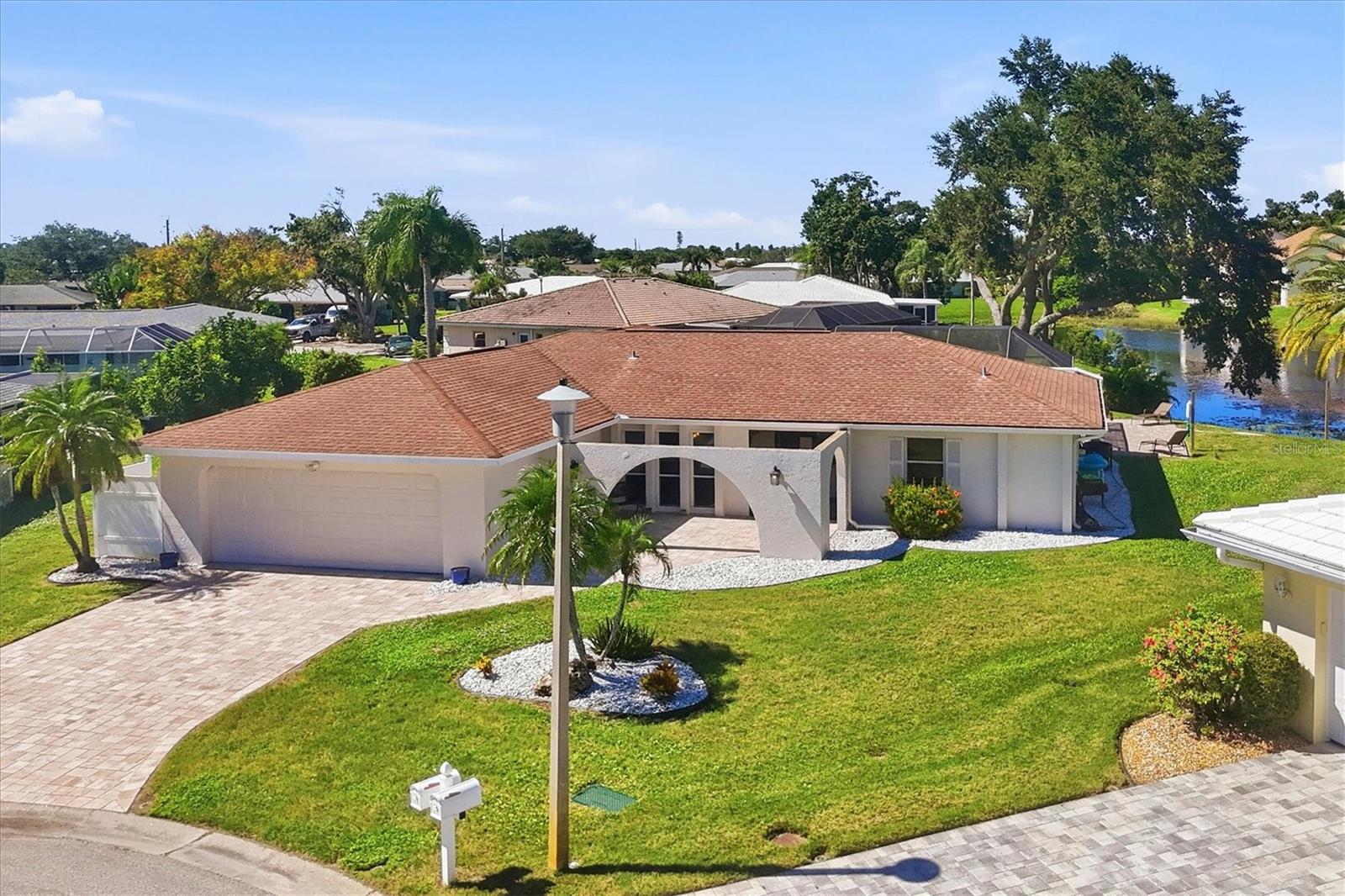 VENICE GARDENS - Residential