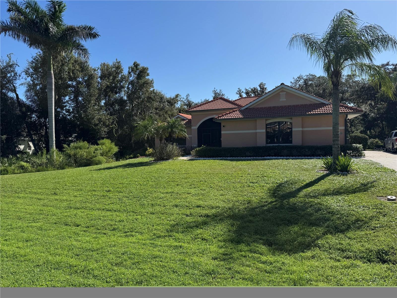 OAK FORD GOLF CLUB - Residential