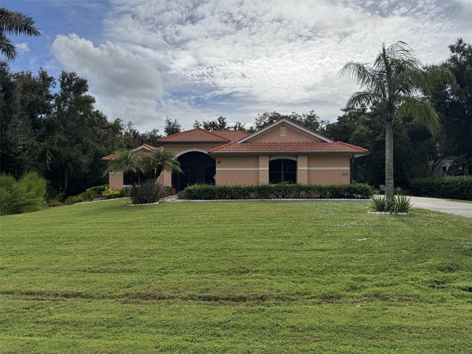 OAK FORD GOLF CLUB - Residential