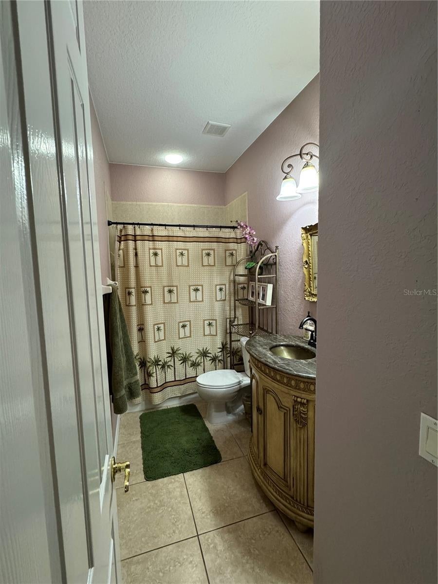 OAK FORD GOLF CLUB - Residential