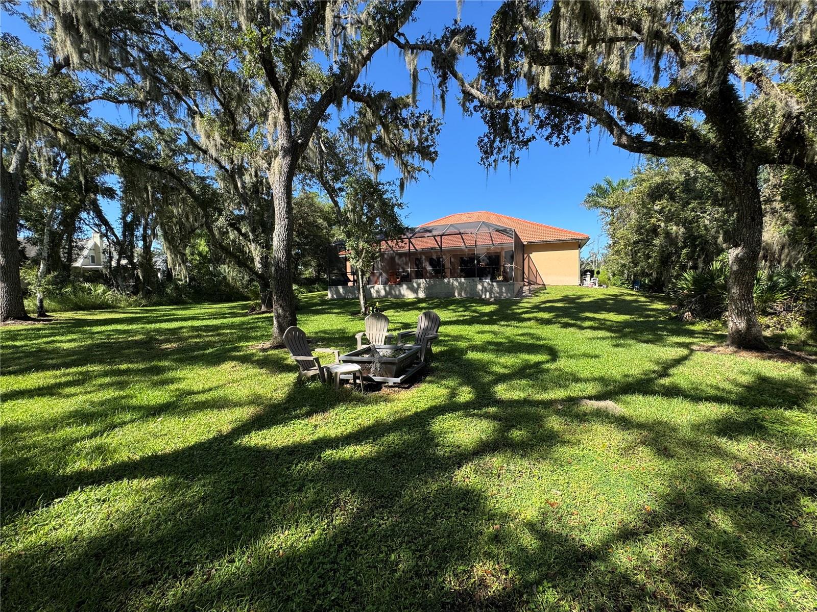 OAK FORD GOLF CLUB - Residential