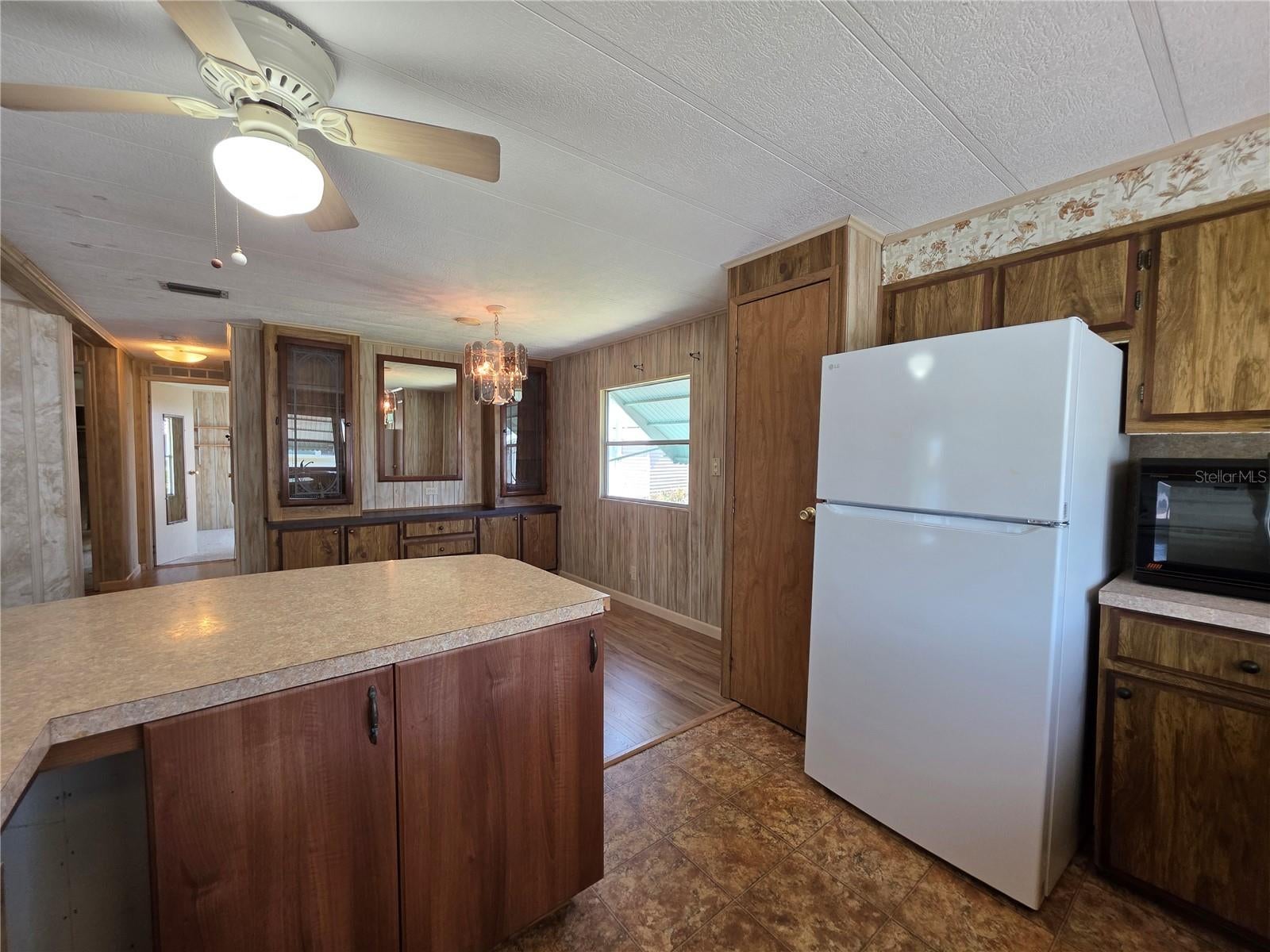 OAK GROVE - Residential