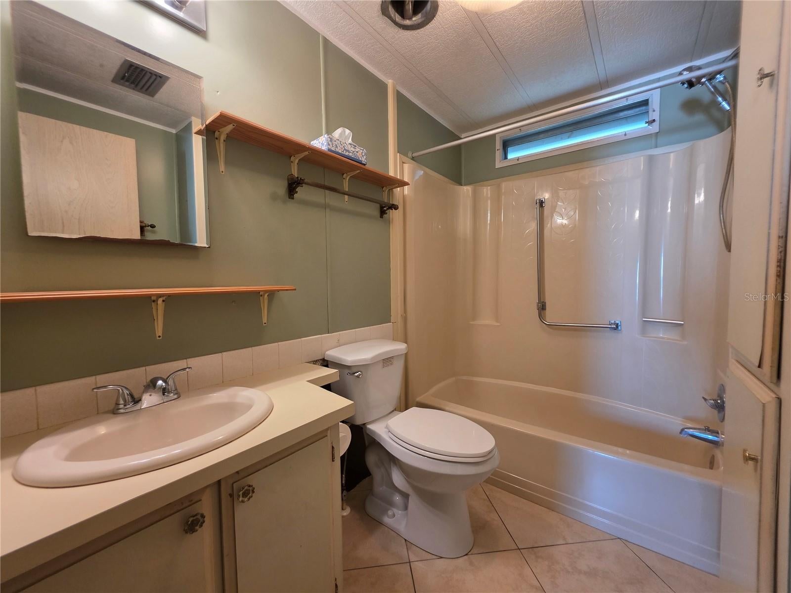 OAK GROVE - Residential