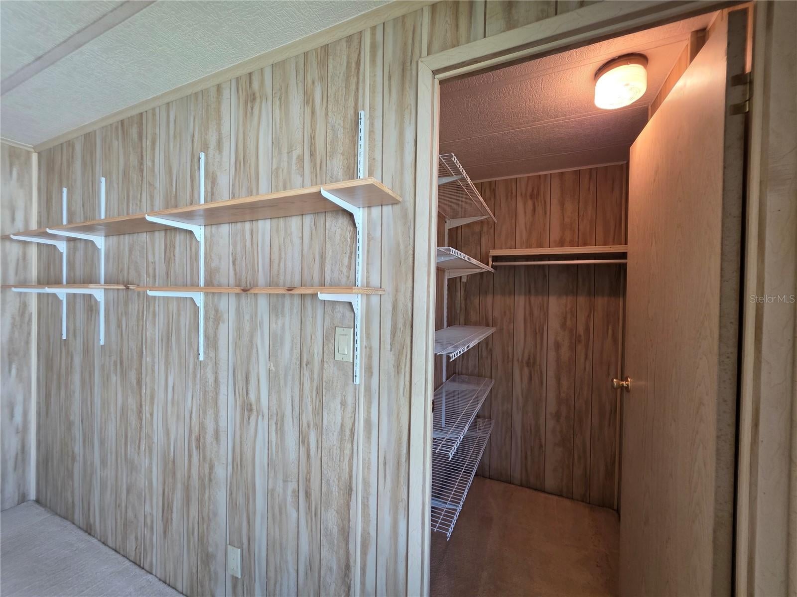 OAK GROVE - Residential