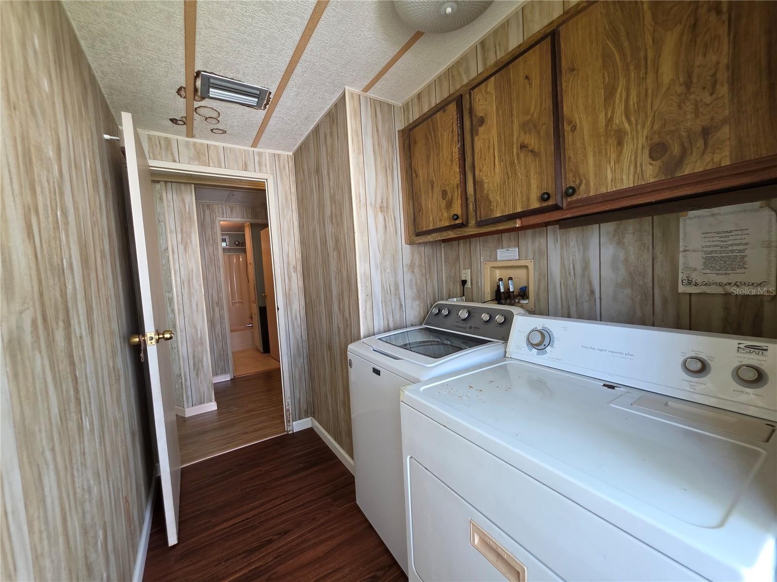 OAK GROVE - Residential
