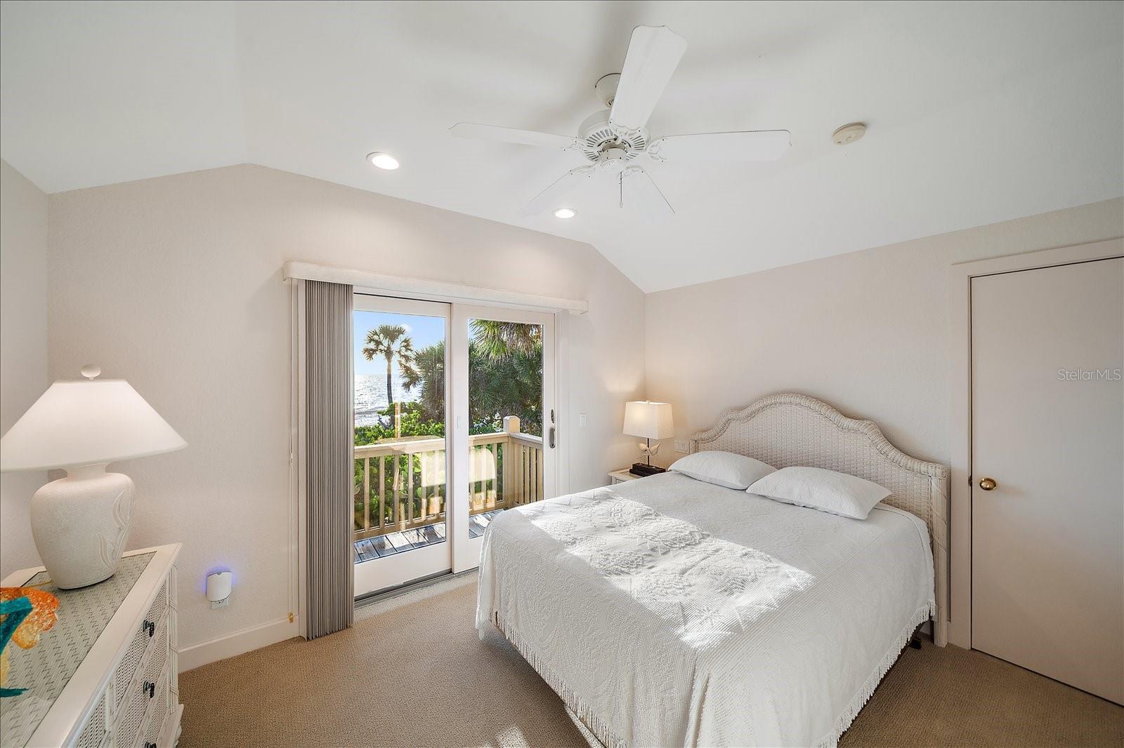 NORTH MANASOTA KEY - Residential