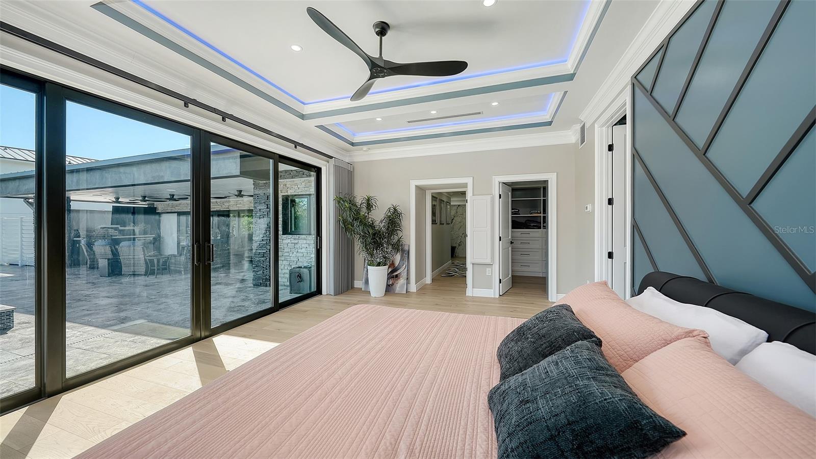 SIESTA ISLES - Residential