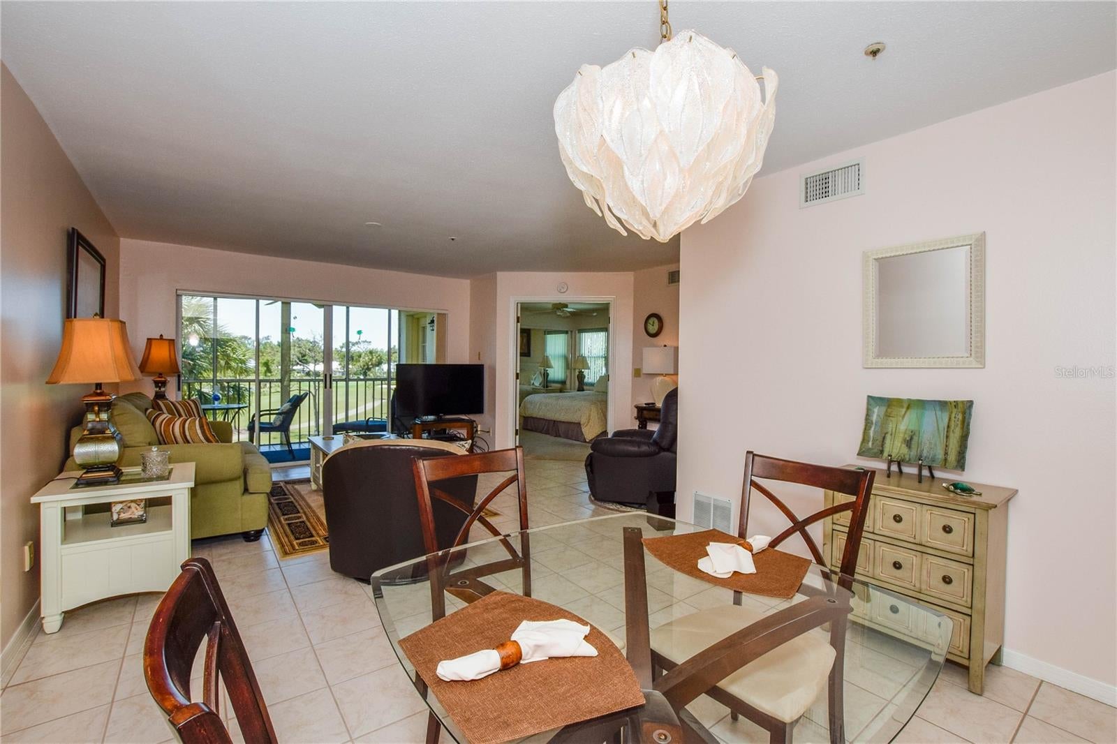 FARMINGTON VISTAS - Residential