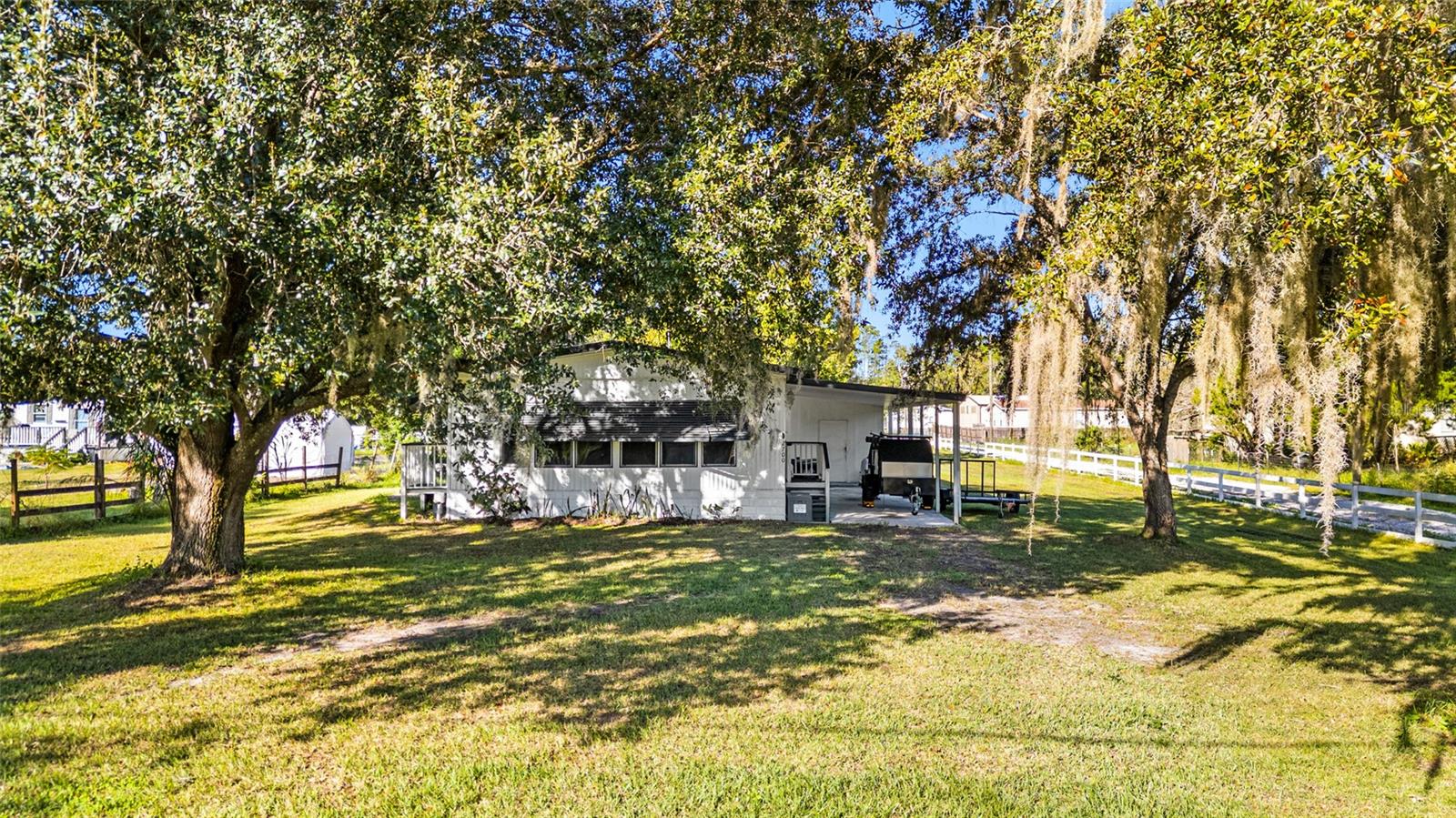 EAST ORLANDO ESTATES - Residential