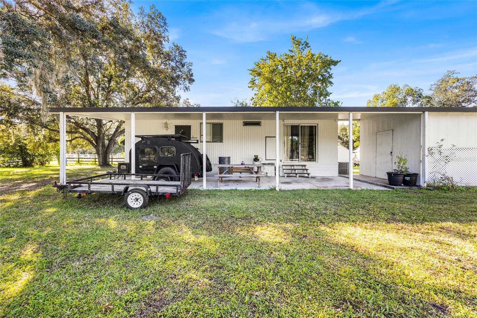EAST ORLANDO ESTATES - Residential