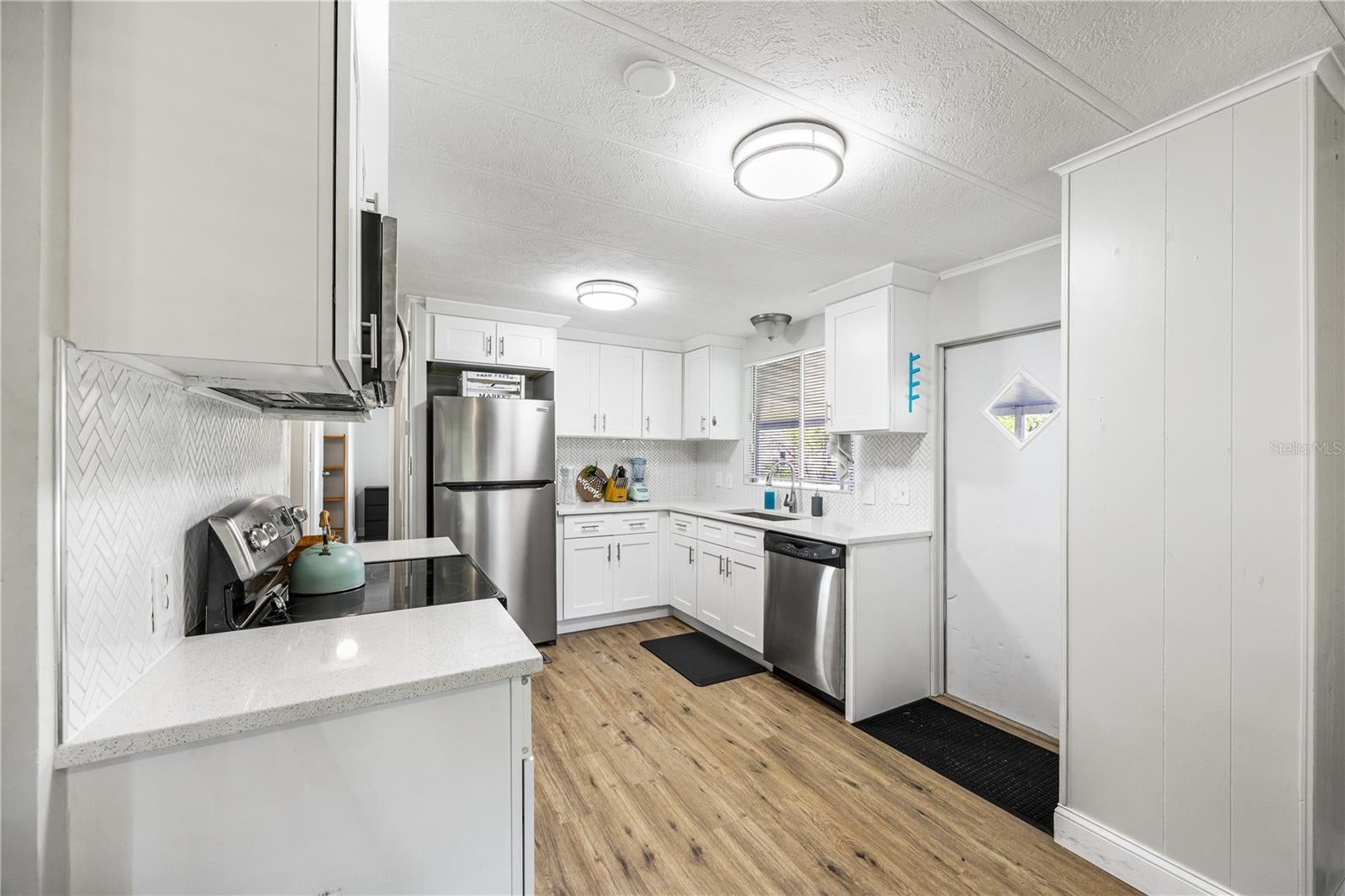 EAST ORLANDO ESTATES - Residential