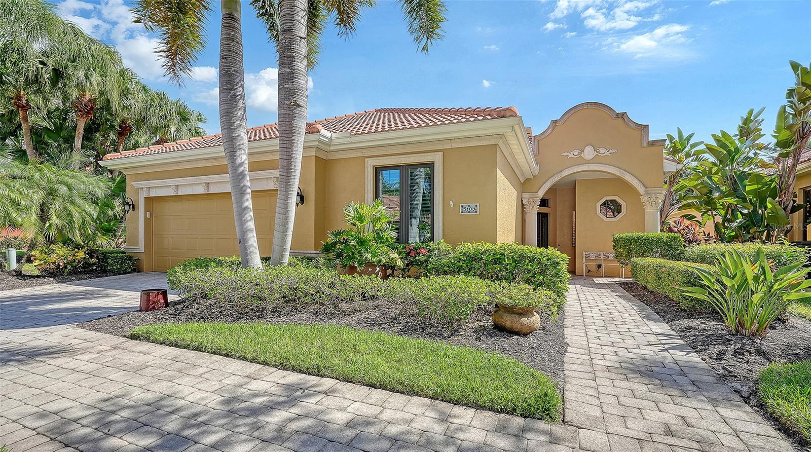 SILVER OAK - Residential