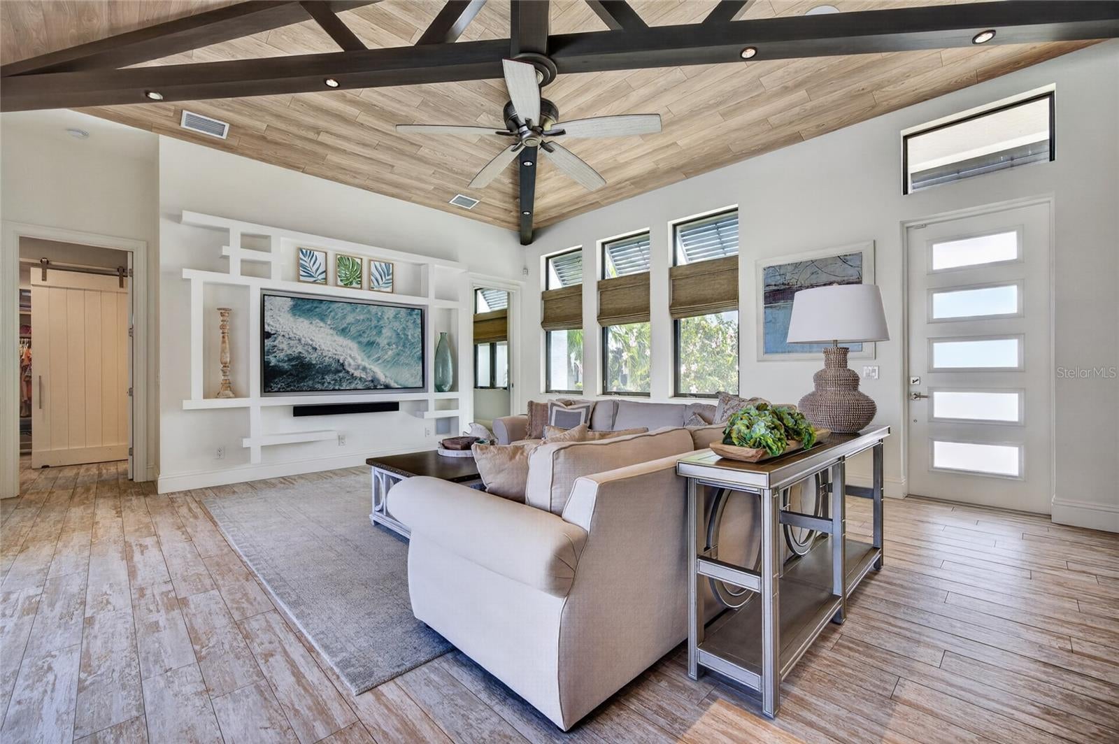 PUNTA GORDA ISLES SEC 14 - Residential