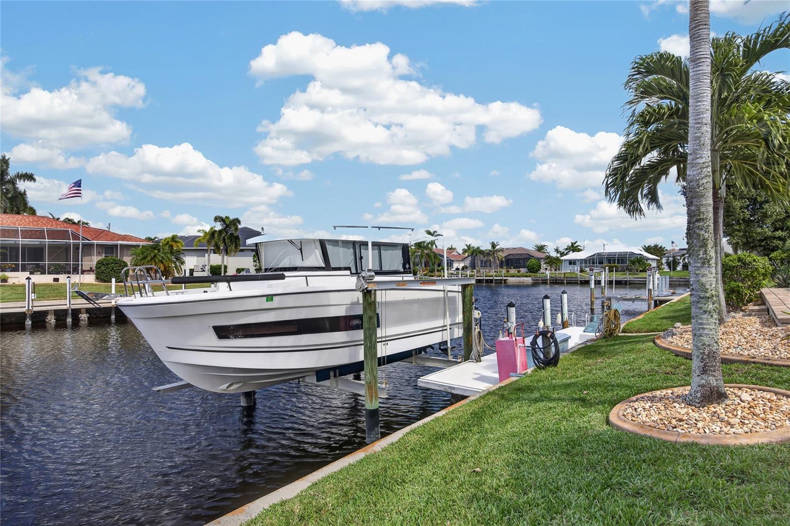 PUNTA GORDA ISLES SEC 14 - Residential