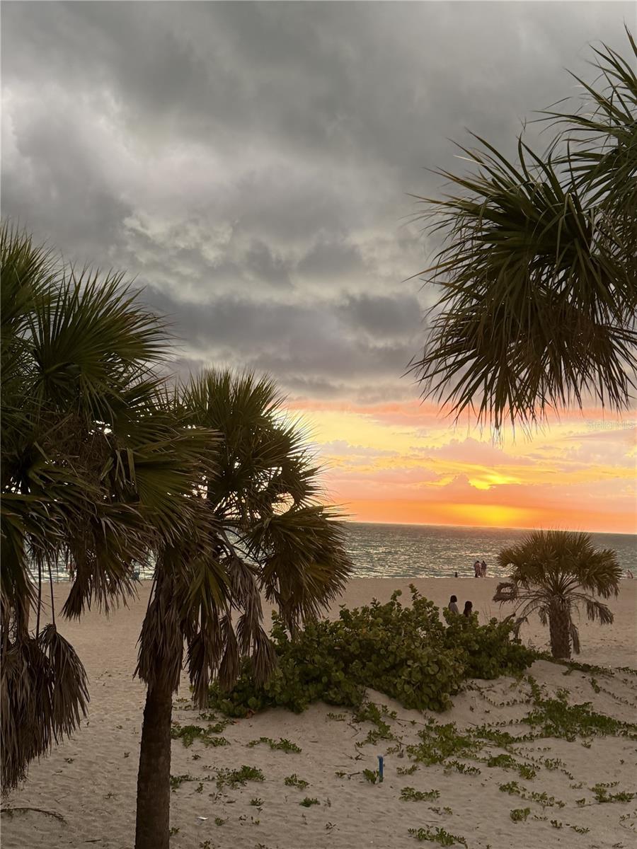 ENGLEWOOD ISLES - Residential