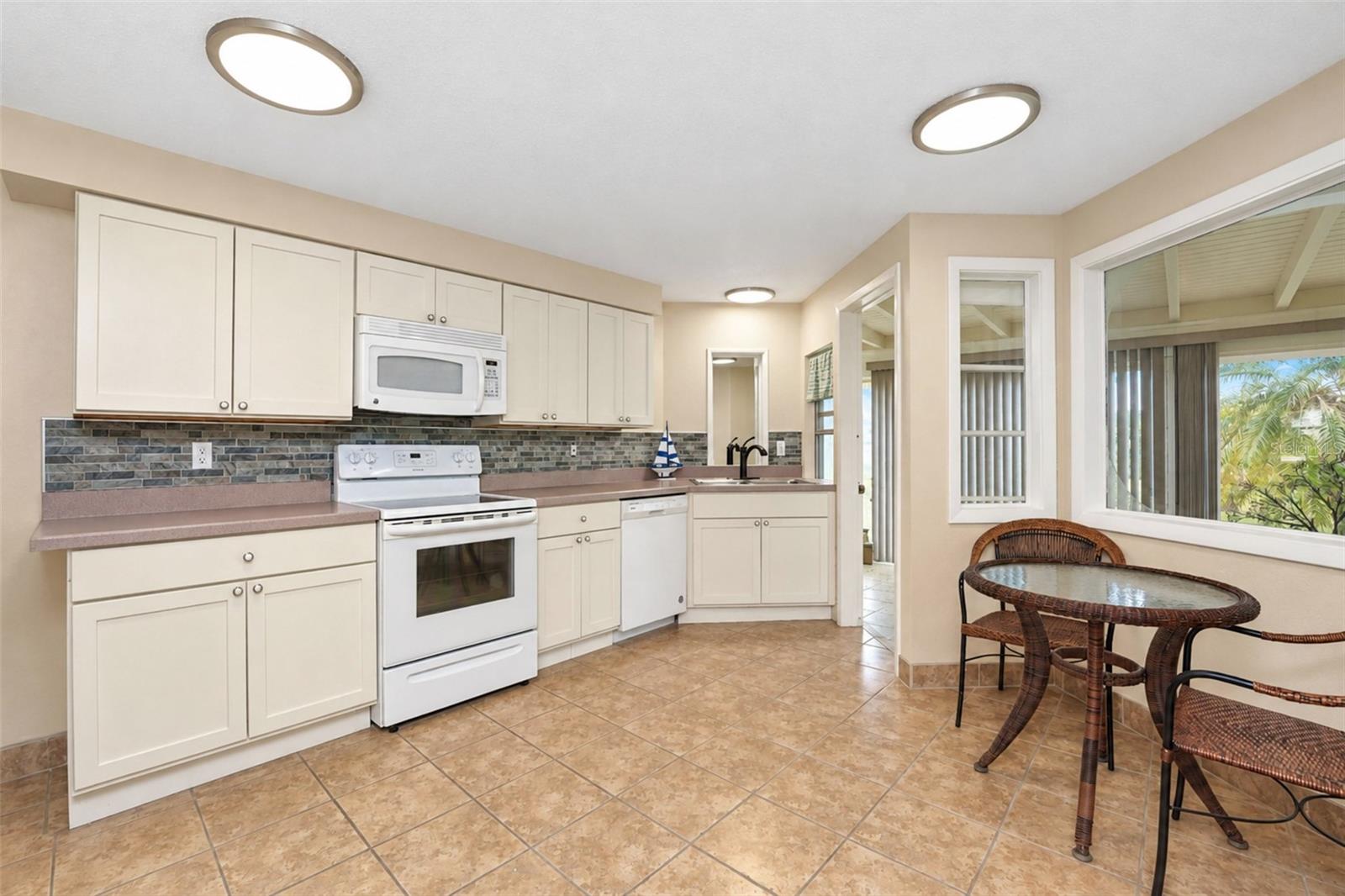 ENGLEWOOD ISLES - Residential