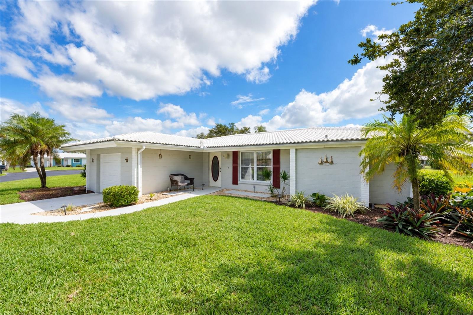 ENGLEWOOD ISLES - Residential
