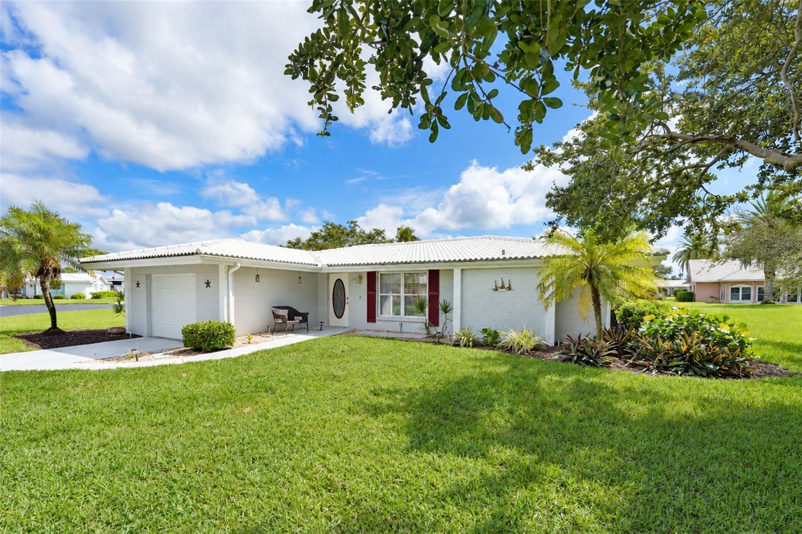 ENGLEWOOD ISLES - Residential