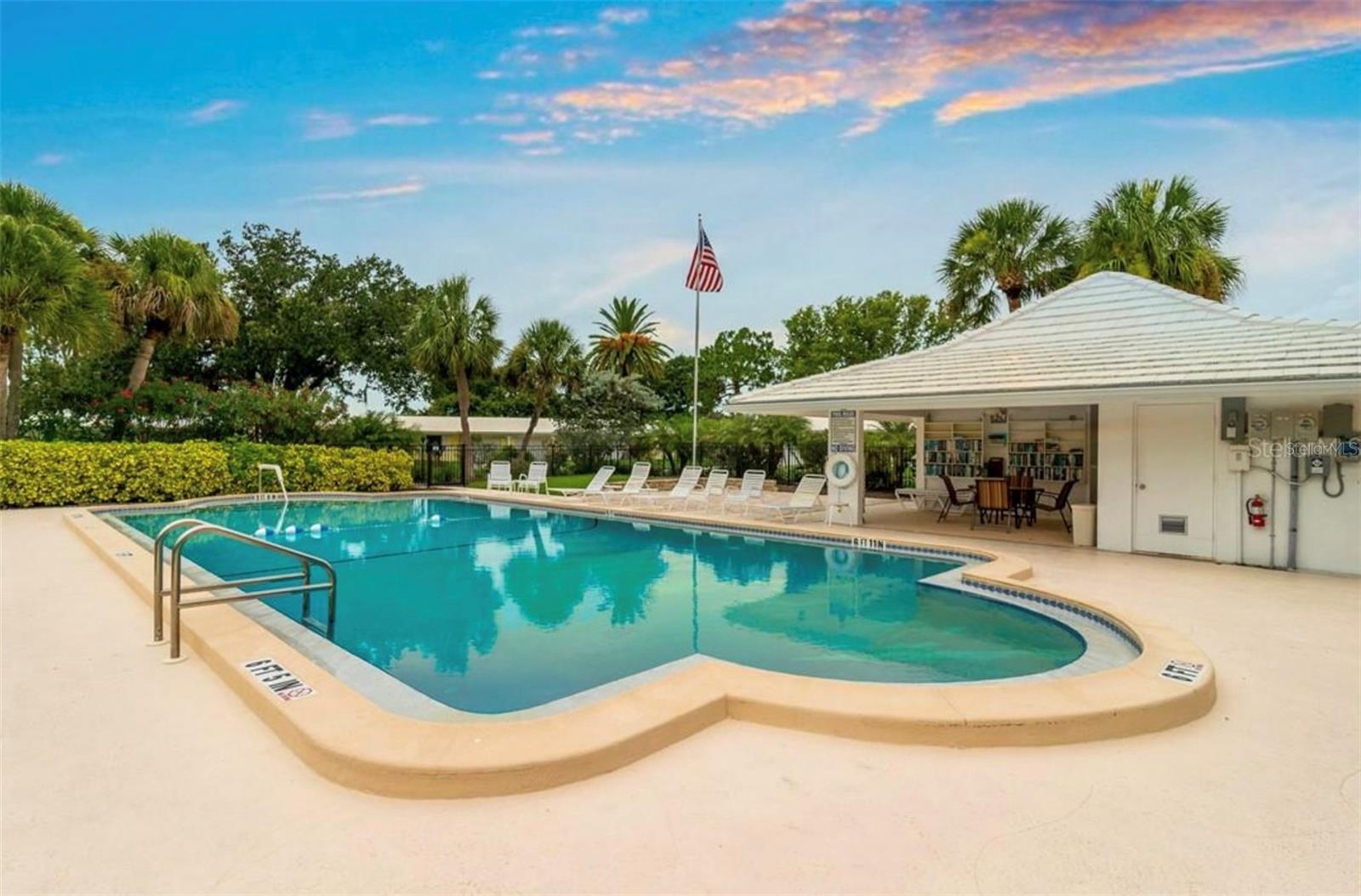 ENGLEWOOD ISLES - Residential