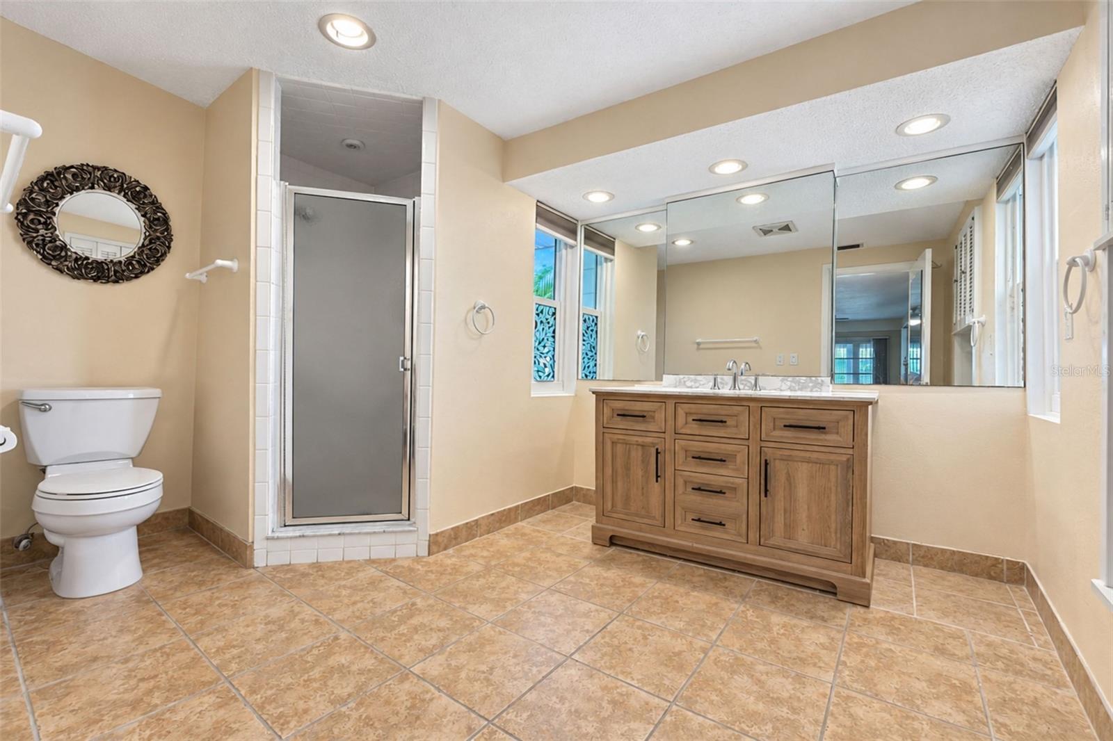 ENGLEWOOD ISLES - Residential