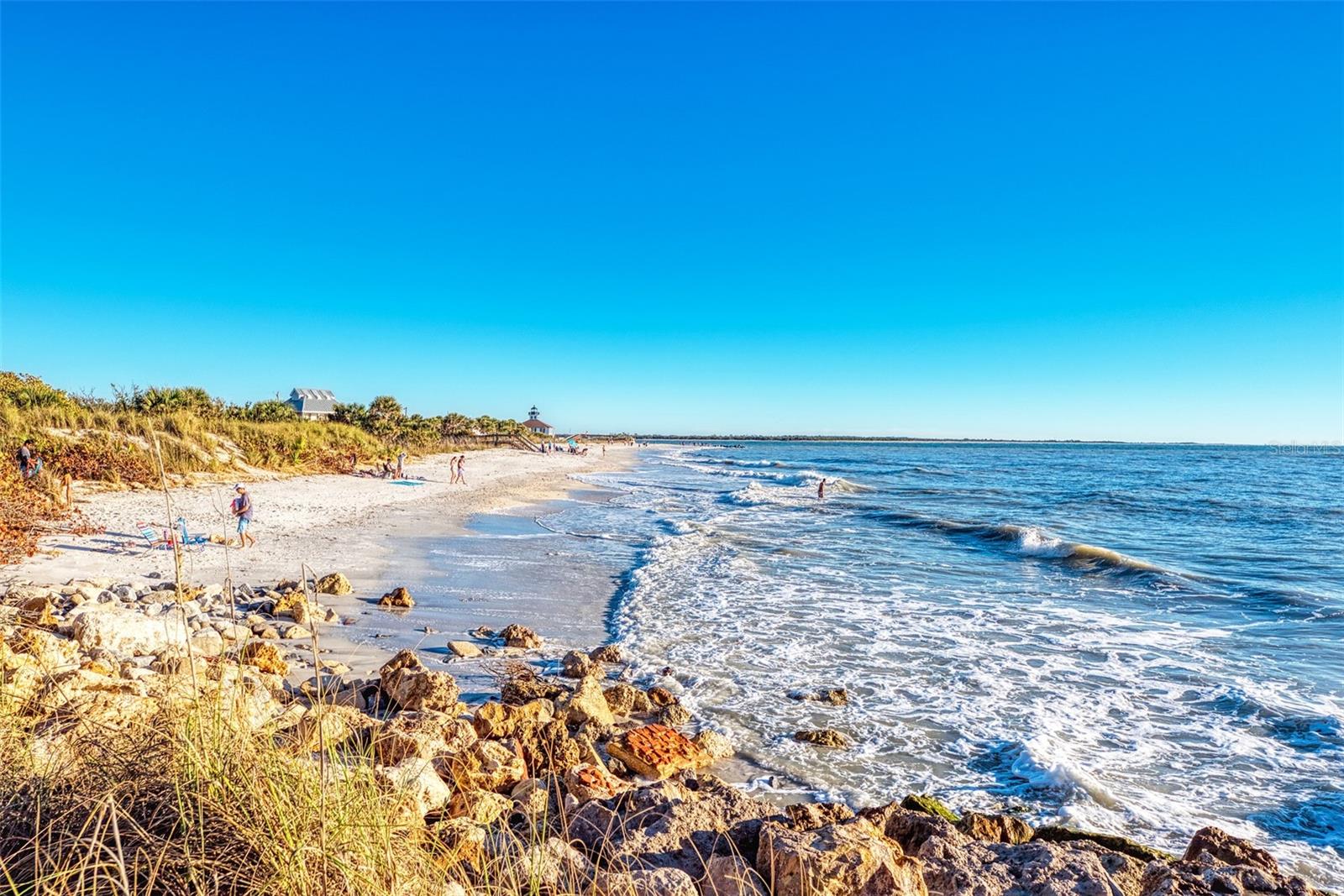 ENGLEWOOD ISLES - Residential