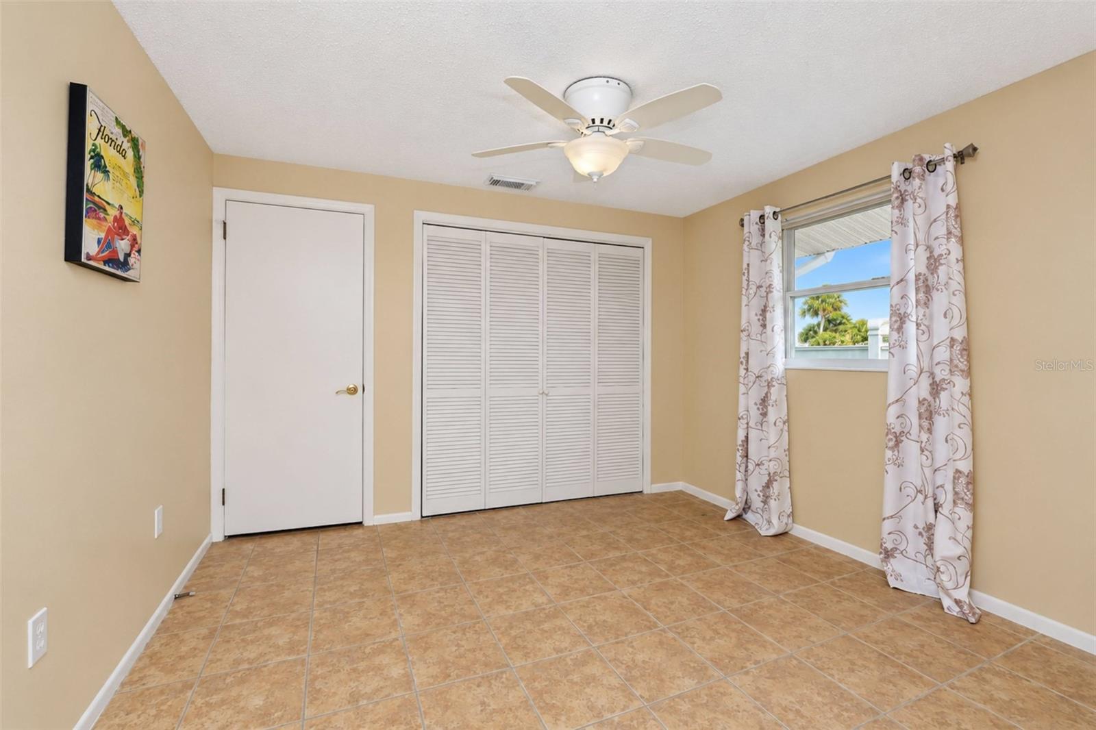 ENGLEWOOD ISLES - Residential