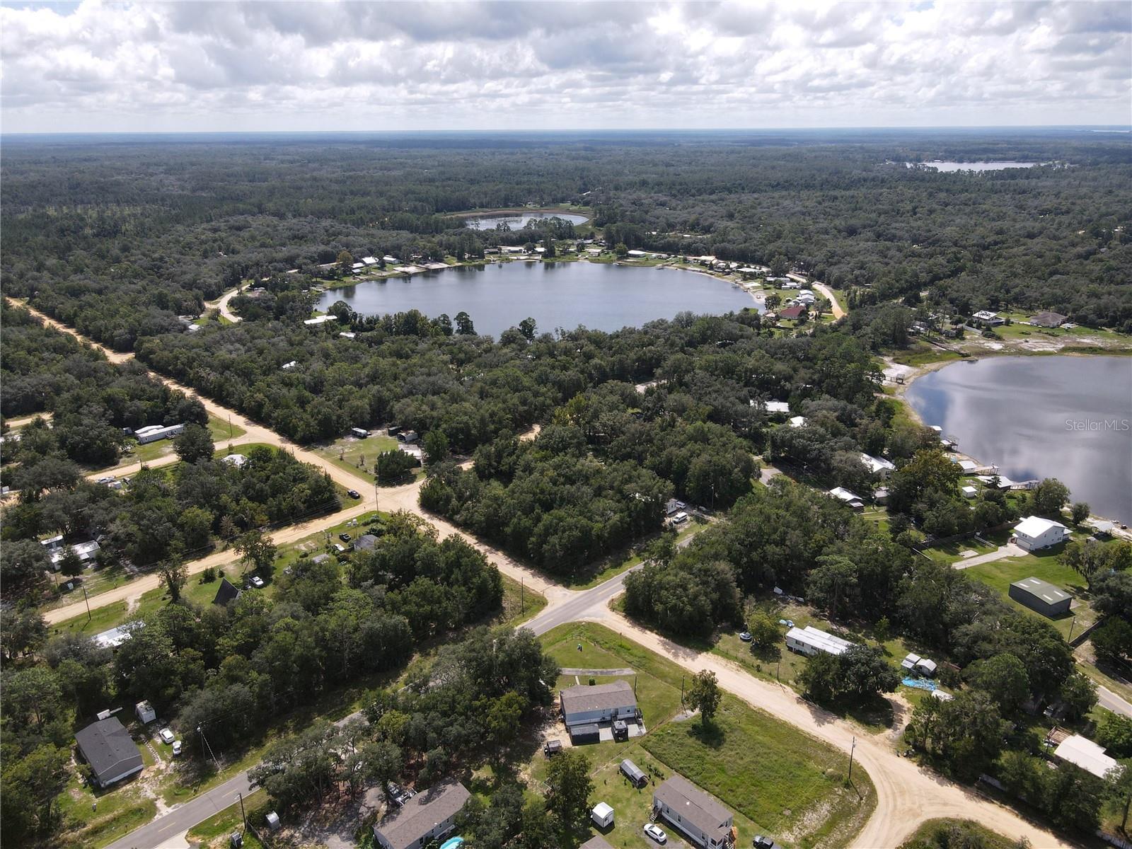 LAKE LUCY MANOR - Land