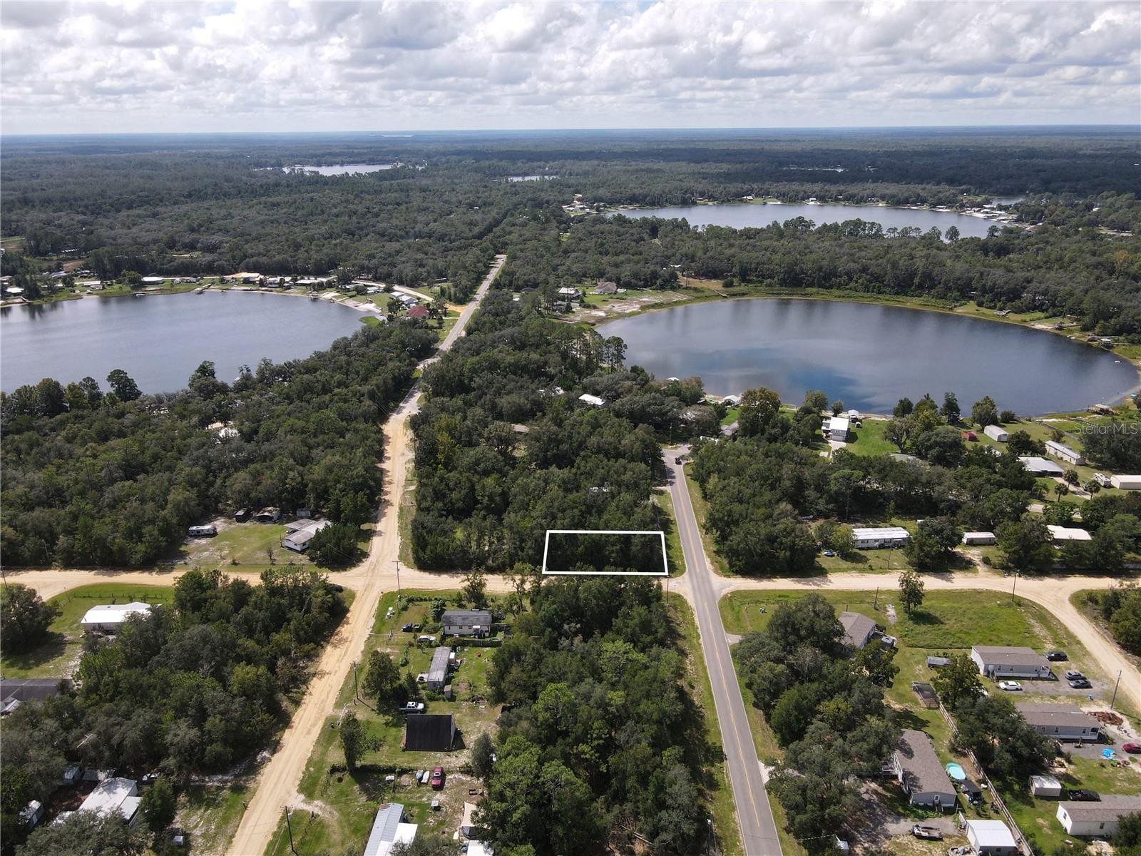 LAKE LUCY MANOR - Land