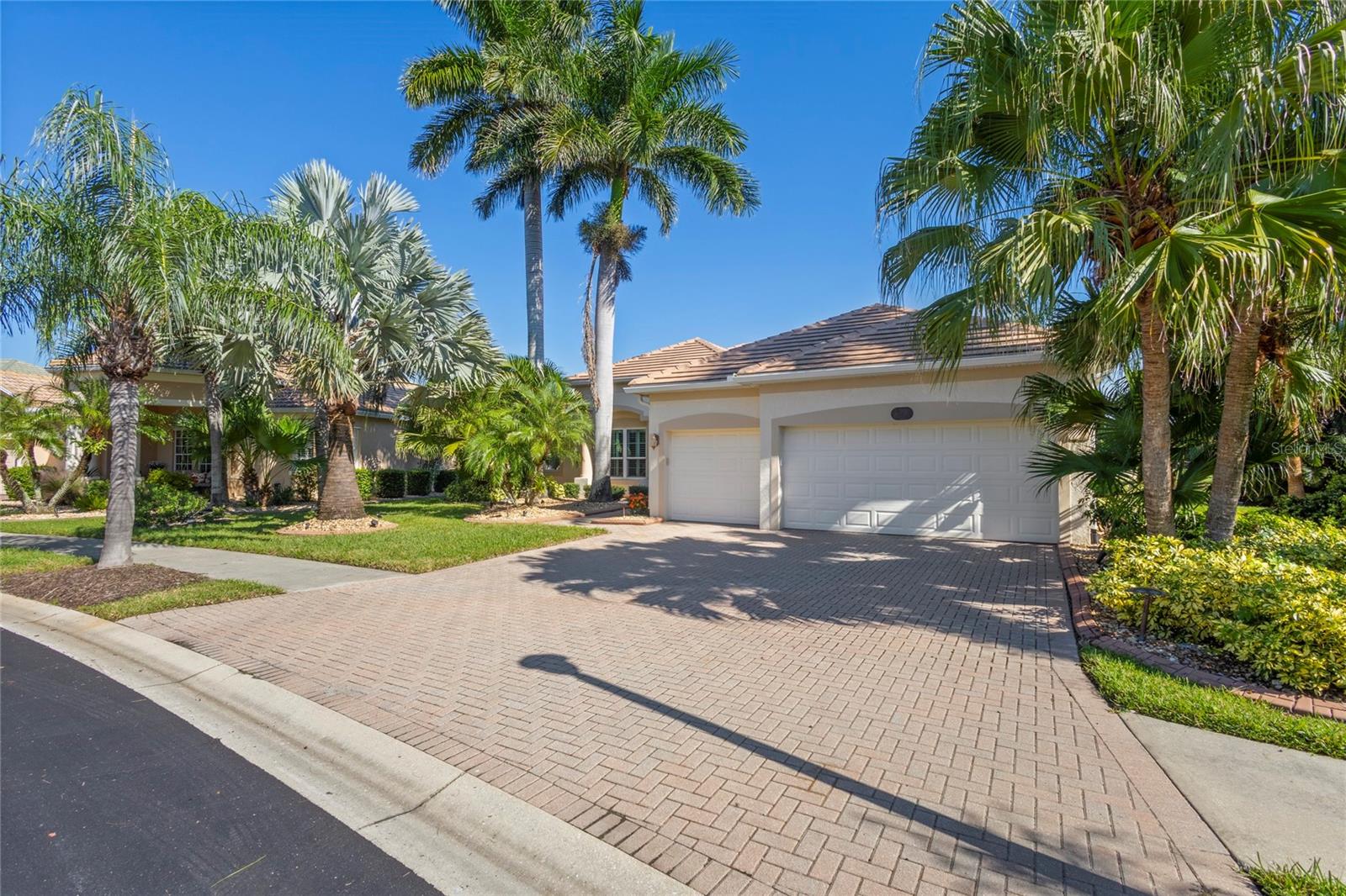 HERON CREEK - Residential