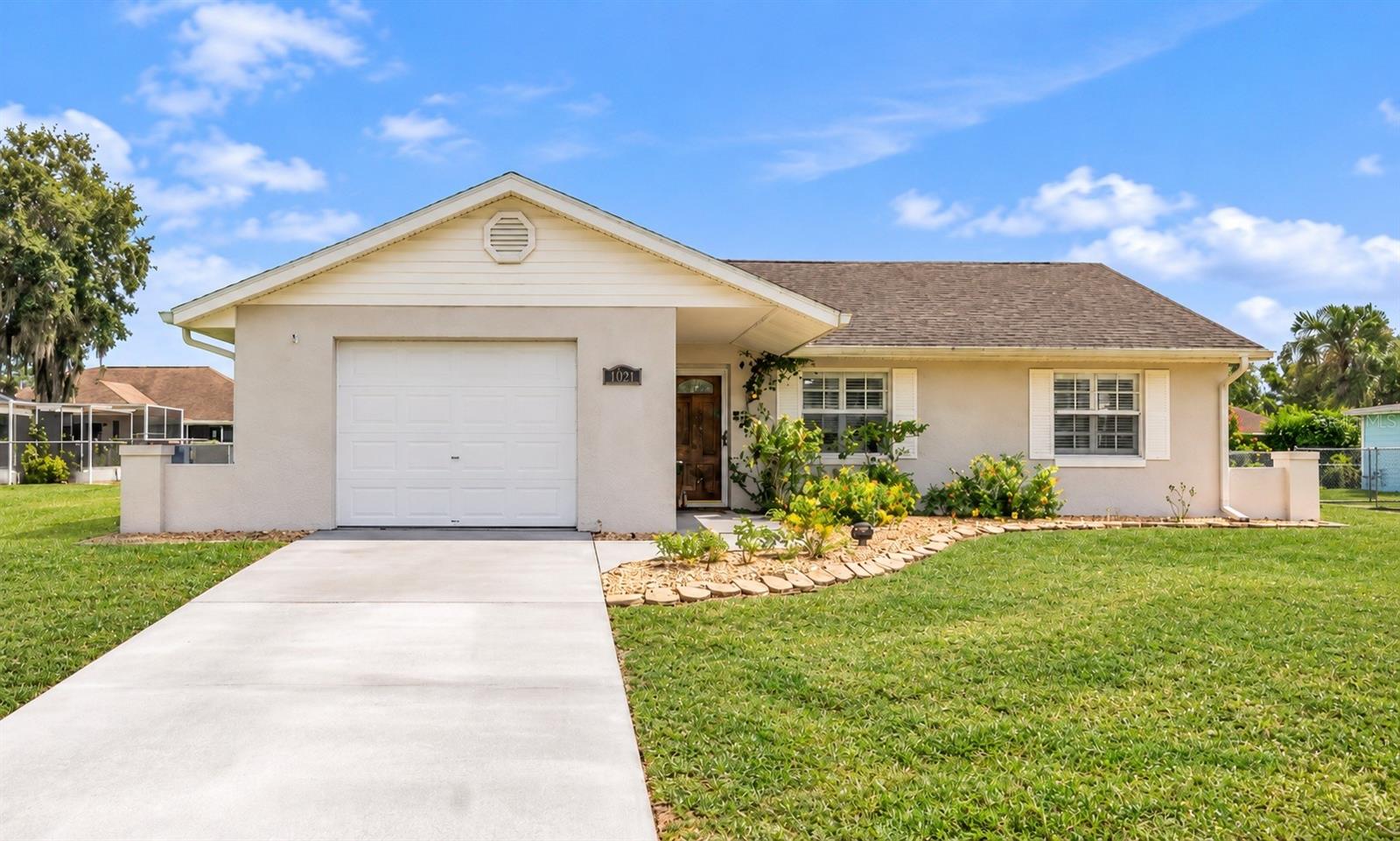 ORANGE BLOSSOM ESTATE - Residential