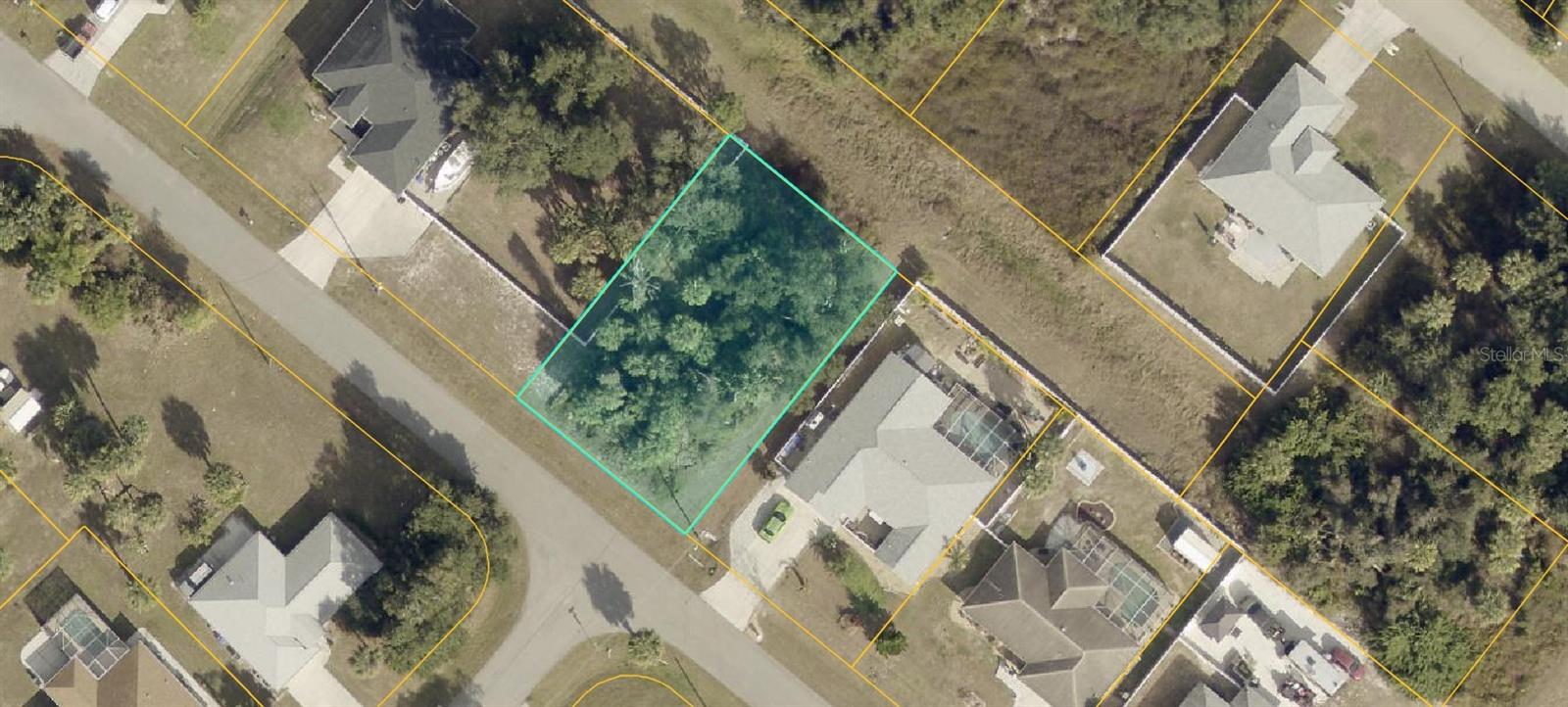 PORT CHARLOTTE 12 REP 01 - Land