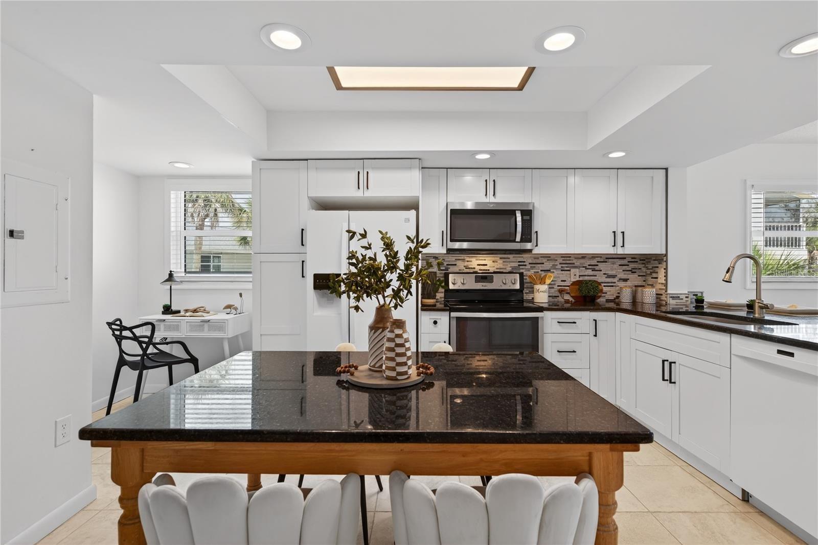 MANASOTA SHORES PH 02 BLDG B - Residential