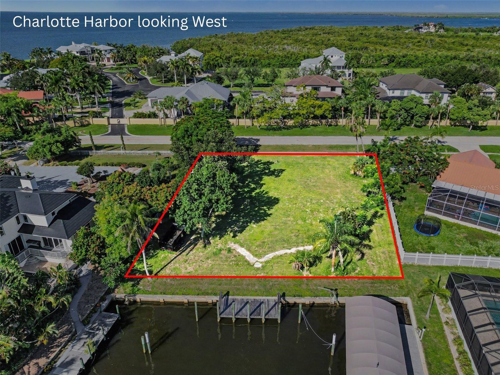 PORT CHARLOTTE SEC 040 - Land
