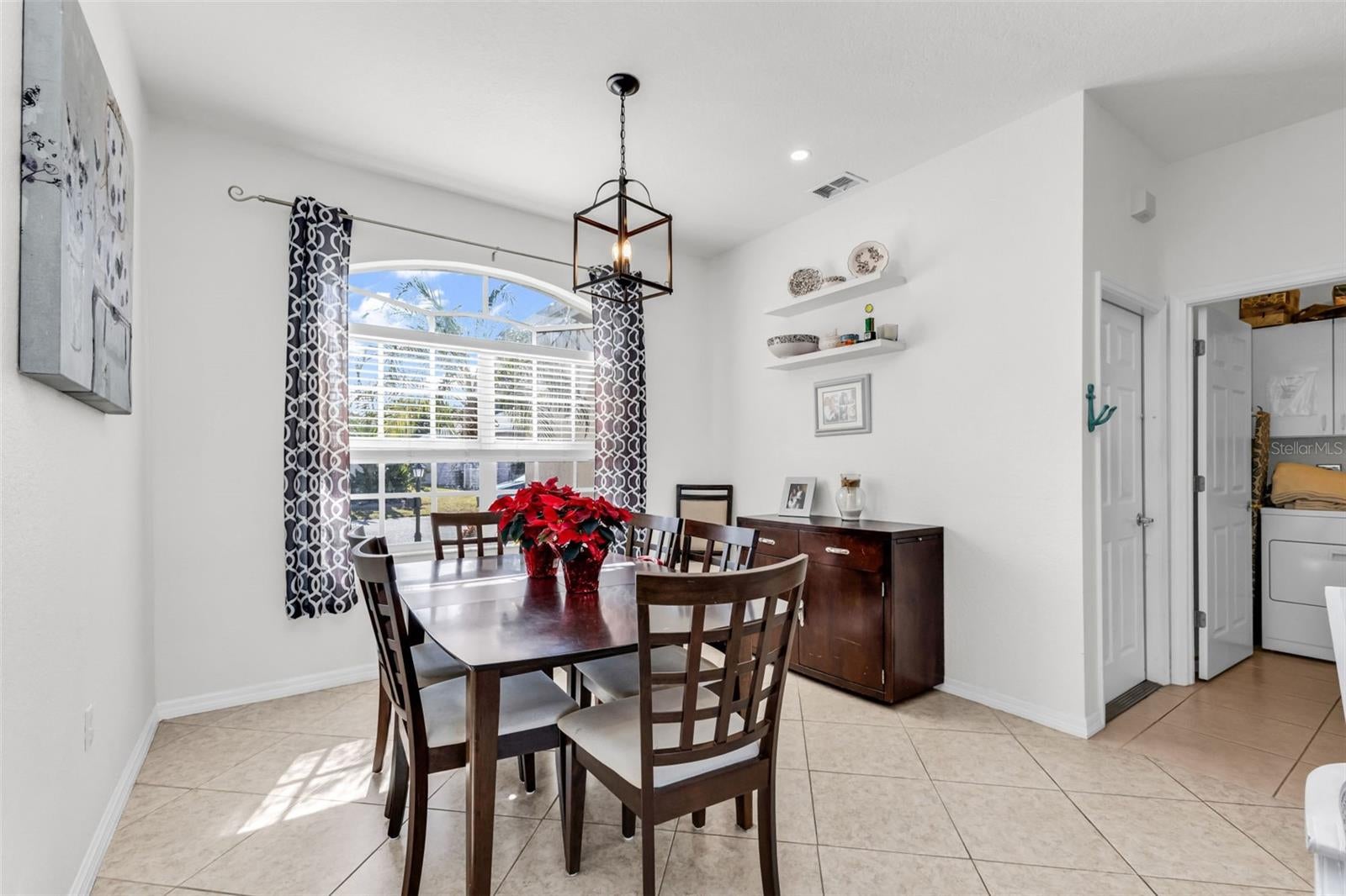 KINGS GATE - Residential