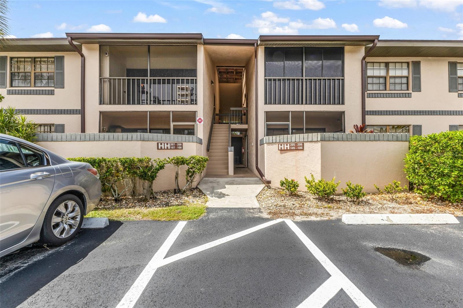 Welcome to Oaks lV. The Oaks are one of the most sought after condo communities in all of Port Charlotte. The original Oaks is Twenty-three acres of SHADE and RELAXATION. You will be hard pressed to find a better condo community that has all the amenities nearby. For shopping you have Publix within walking (sidewalks) distance, Walmart is extremely close as well. If you love fitness, the local YMCA is next door at Franz Ross Park. The Oaks was completed in 1985 and all buildings are POURED CONCRETE. 

This sweet little 1 bed/1 bath unit makes for a perfect annual vacation spot. Or, if you're ready to downsize, enjoy a smaller living space that's super easy to maintain. The kitchen features a convenient breakfast bars for quick meals or sitting with your morning coffee. There's also a built-in nook that would make a perfect hot or cold beverages bar. Interior stacked washer and dryer. Nicely sized bedroom. Generous living room/dining room combo. And you'll thoroughly enjoy sitting on the screened balcony to watch the sunset.

Amenities include recreation rooms, picnic/barbecue areas, shuffleboard and bocce ball courts, and a swimming pool. Clubs abound and there are plenty of activities to fill up your days. Active community with frequent gatherings! Located in the heart of Port Charlotte, The Oaks IV is close to shopping, dining, medical centers, and parks. A short drive over the Peace River bridge gets you to Downtown Punta Gorda and its myriad of top-notch restaurants. If that sounds like the lifestyle you’re seeking, you can’t miss the chance to schedule your viewing today!