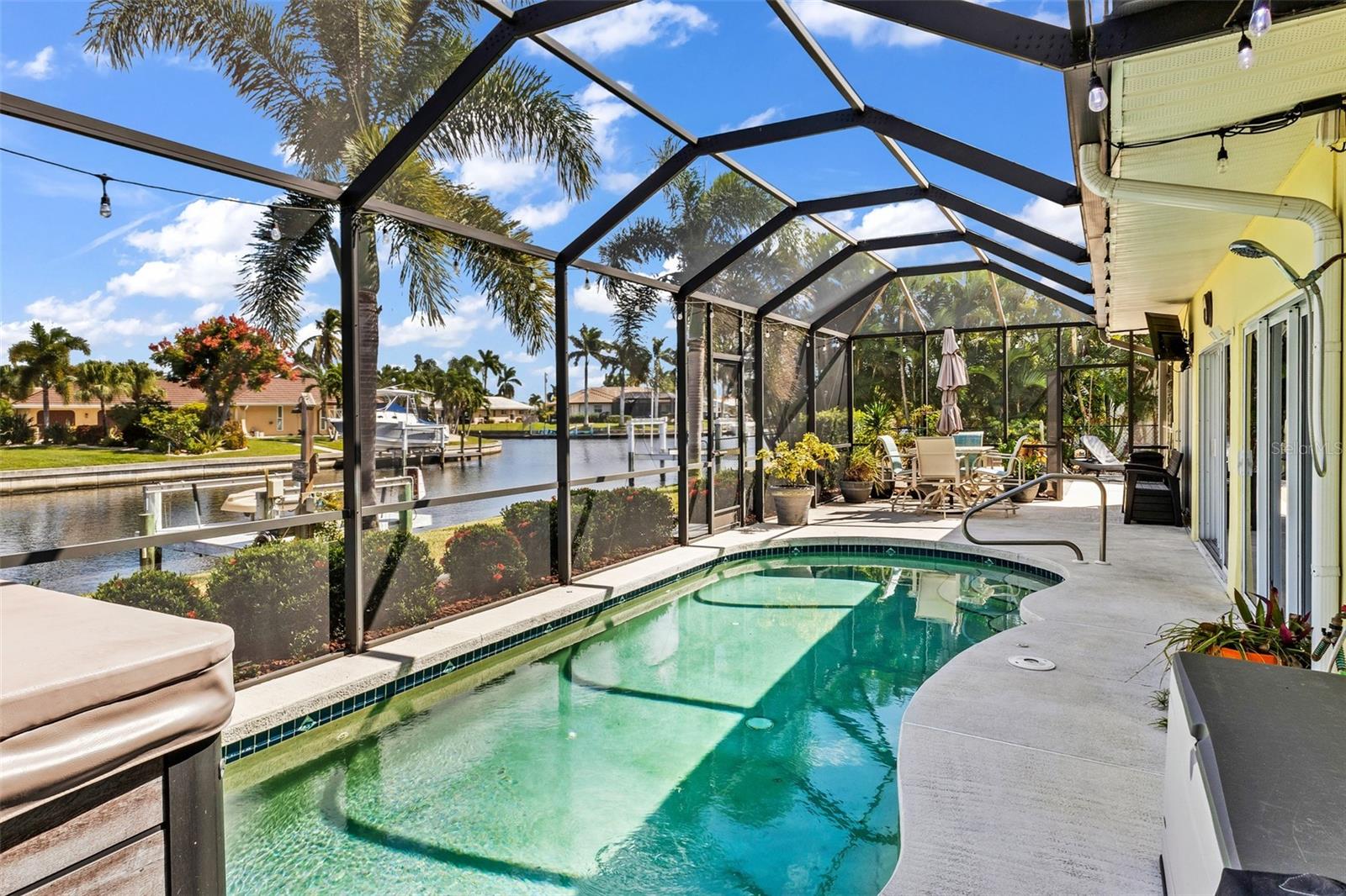 PUNTA GORDA ISLES SEC 07 - Residential