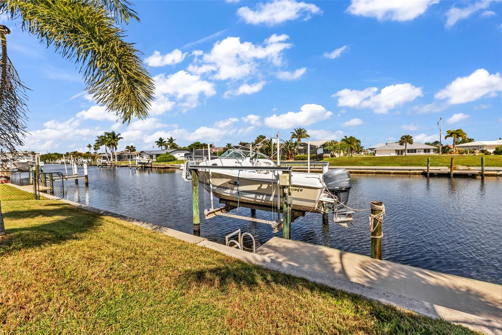 PUNTA GORDA ISLES SEC 07 - Residential